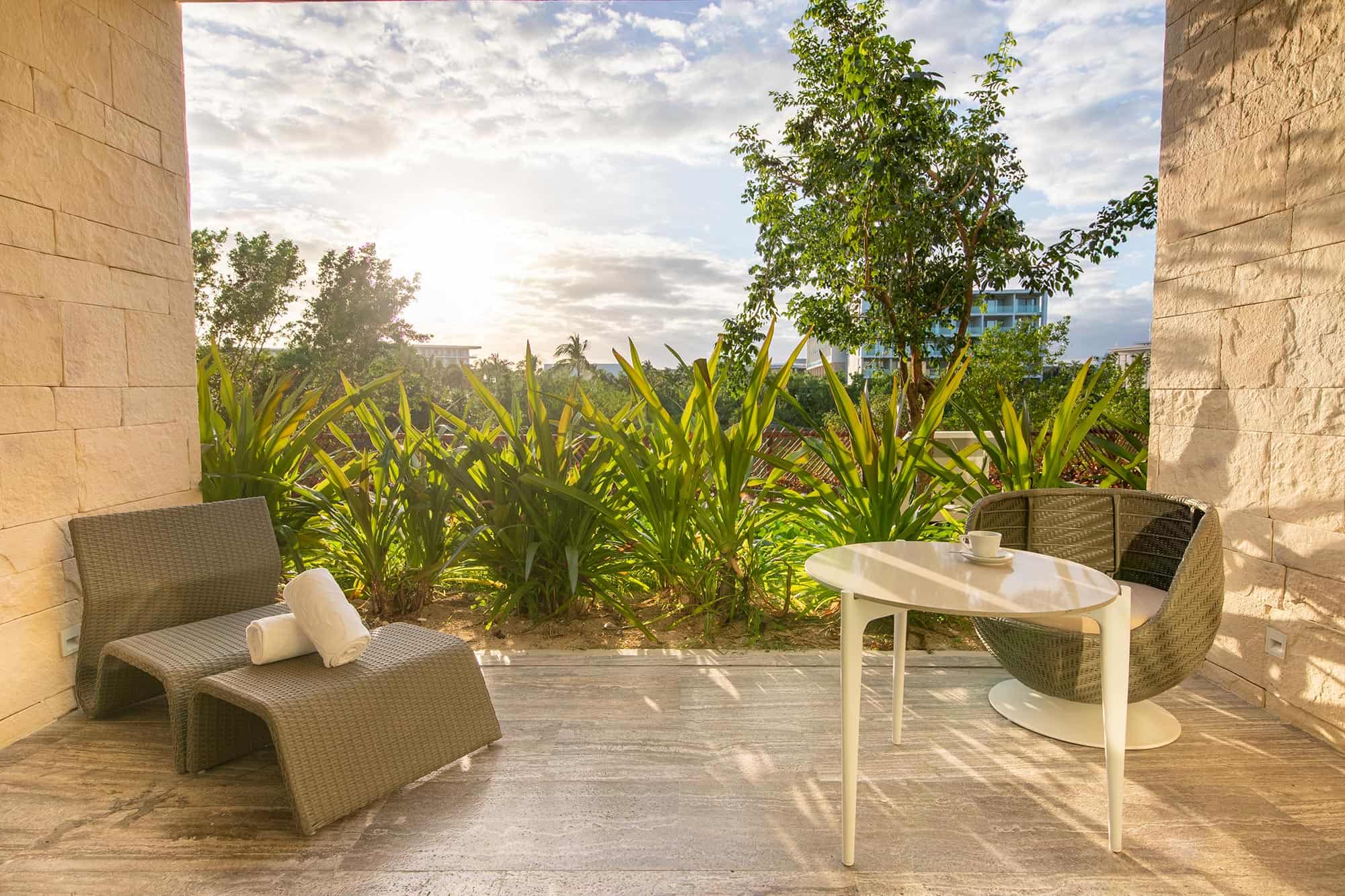 Grand Palladium Select Costa Mujeres Junior Suite Garden Lagoon Suite