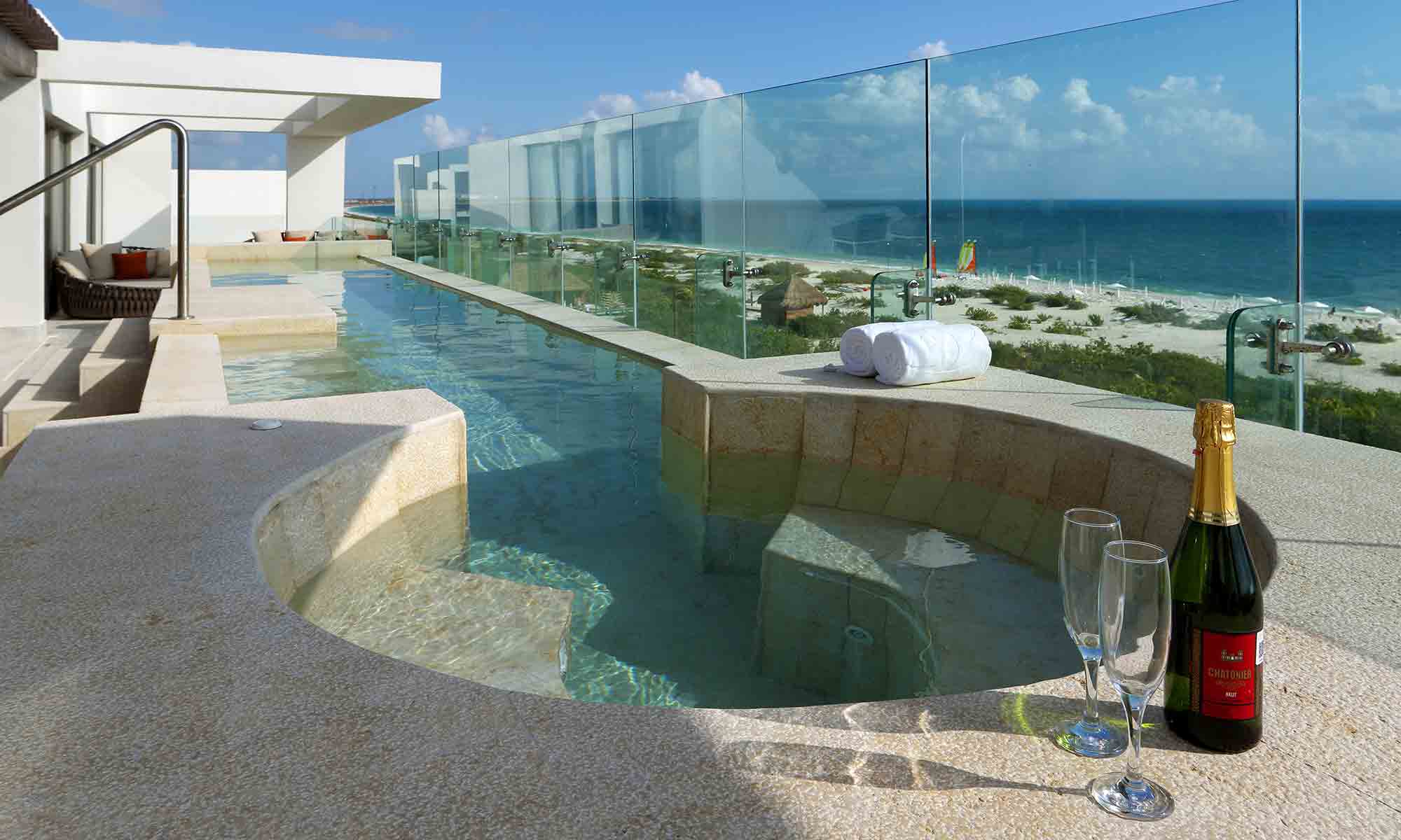 Grand Palladium Select Costa Mujeres Residence Suite Panoramic Ocean View