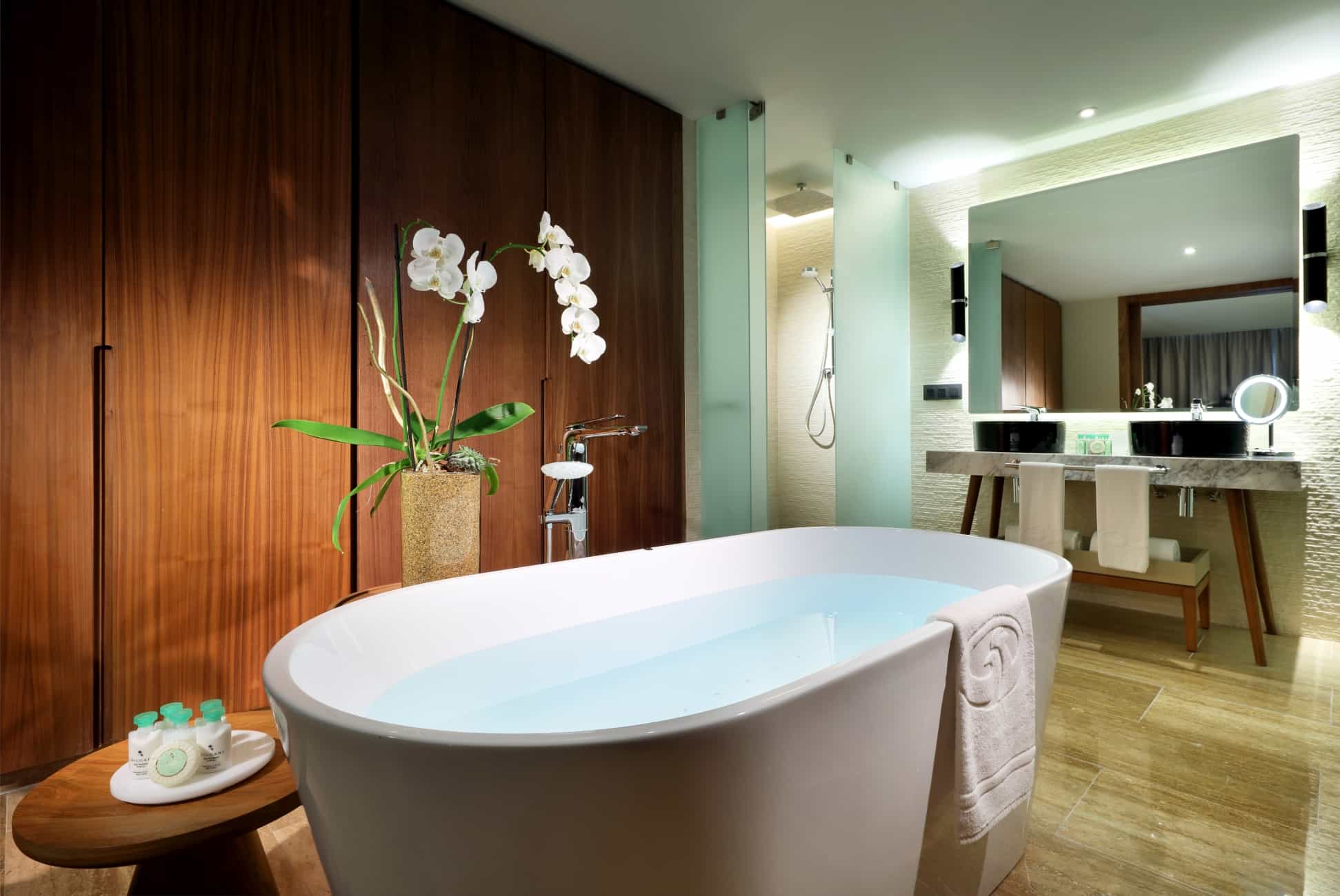 Grand Palladium Costa Mujeres Resort & Spa_Signature Swim Up Beachfront Ocean View9