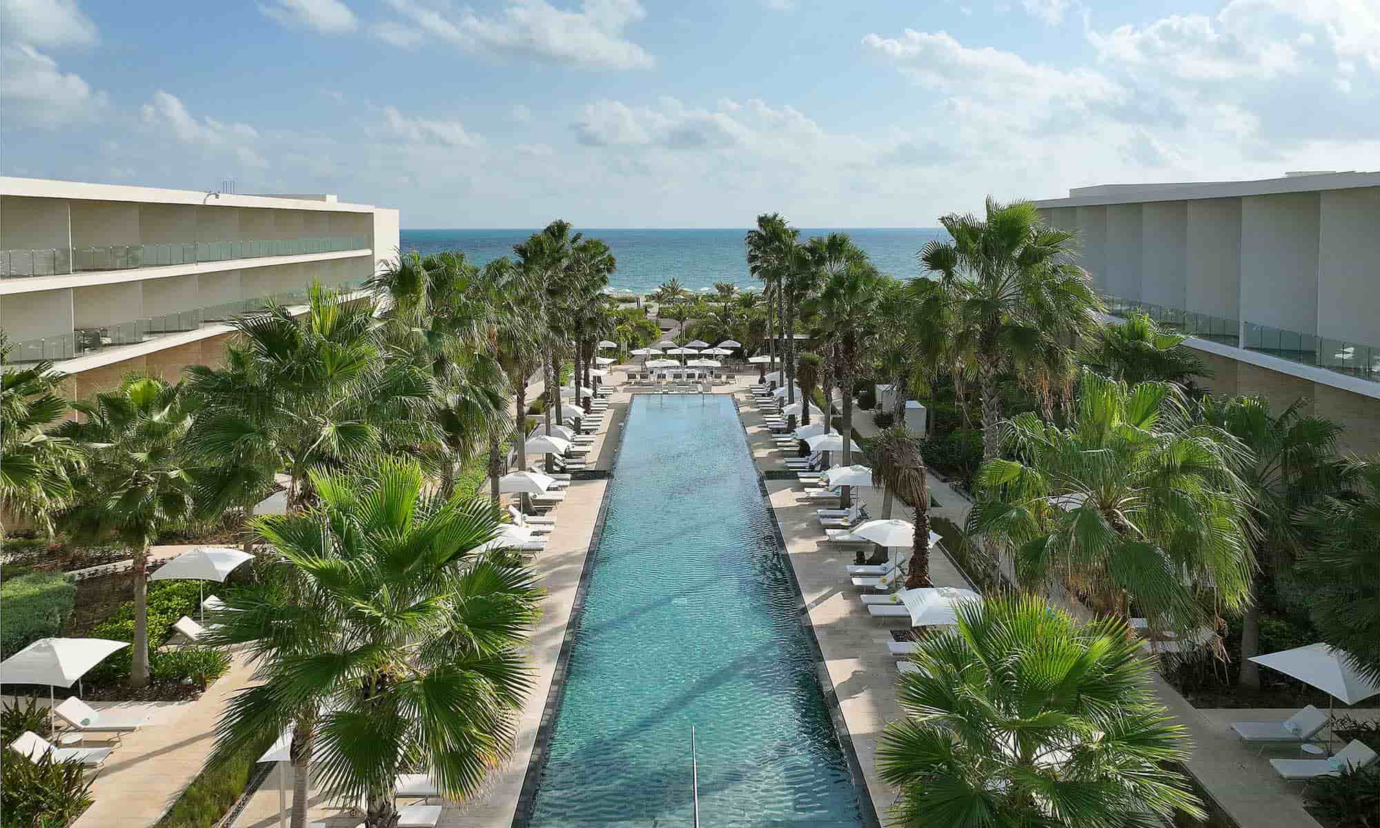 family-selection-grand-palladium-costa-mujeres-resort-spa-piscina-es-niu-11