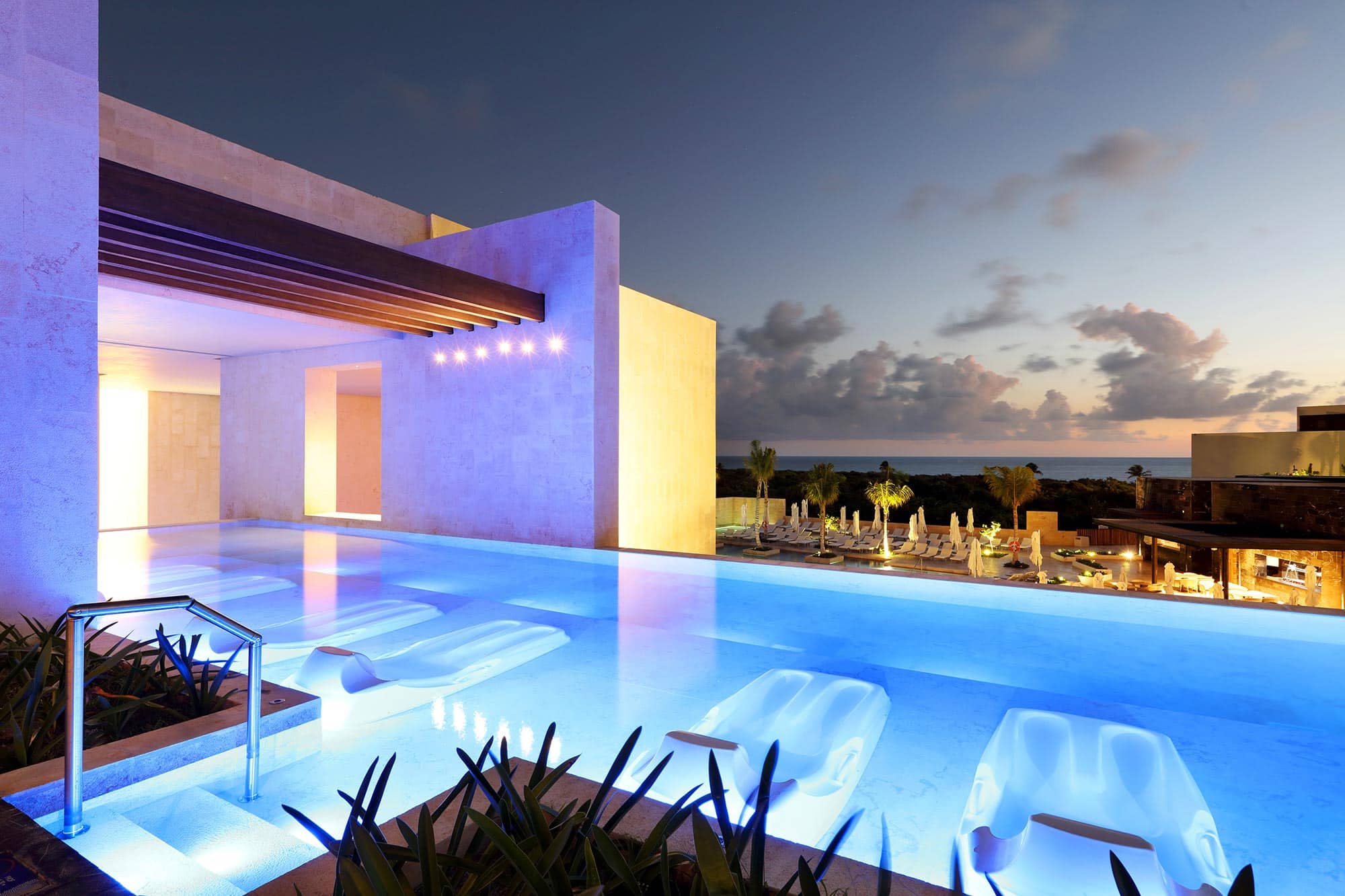 Grand Palladium Costa Mujeres Resort Spa_Zona de aguas exterior en Zentropia Spa