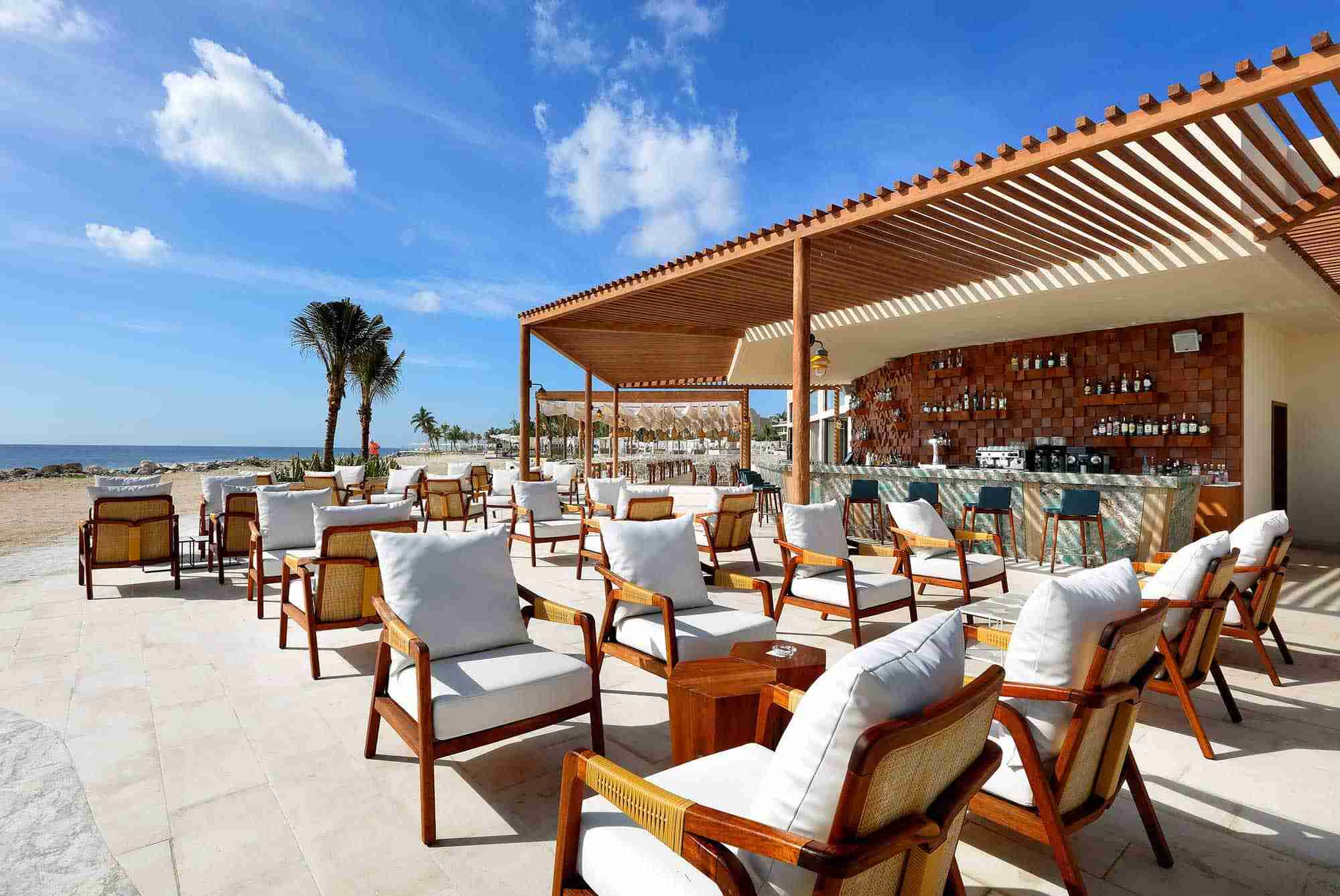 TRS-Yucatan-Hotel_Bar-Helios