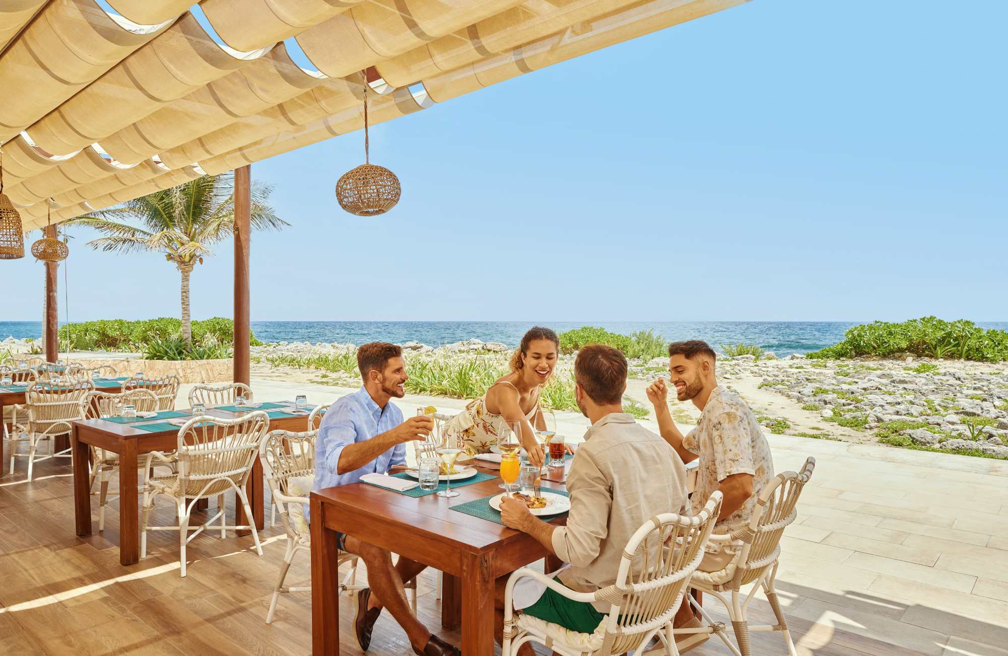 TRS Yucatan Hotel Bar Helios