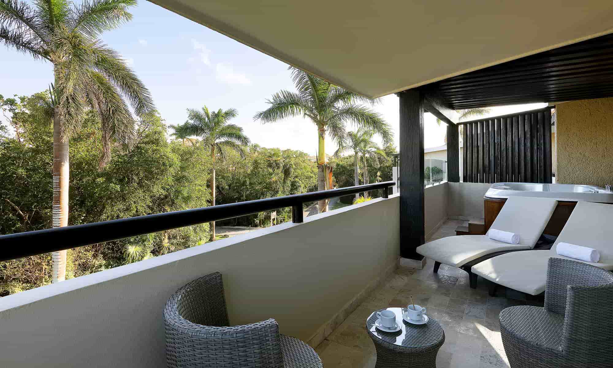 GP-COLONIAL-AMBASSADOR SUITE TWIN-2129_MG_7895