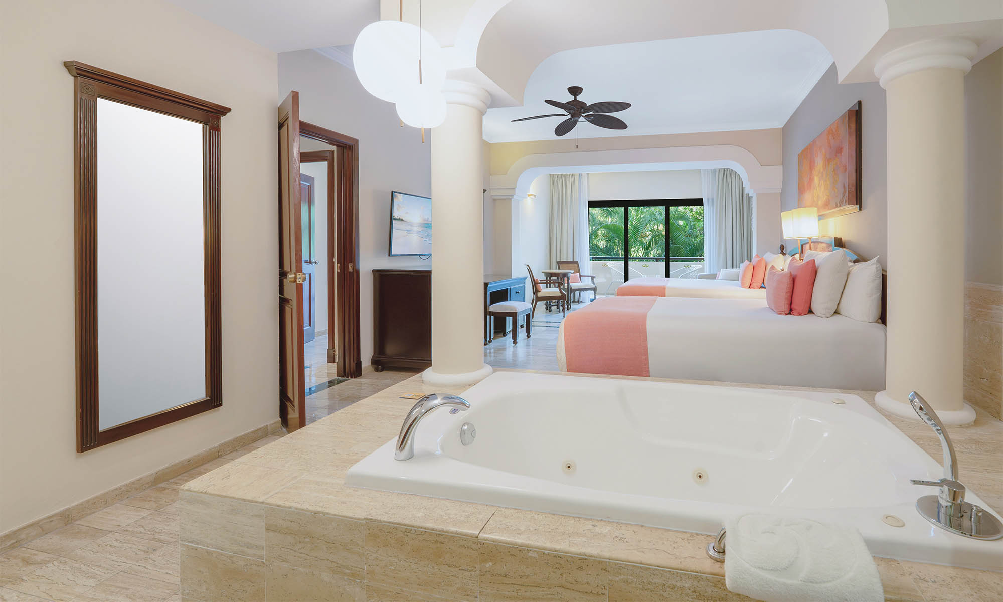grand-palladium-select-white-sand-suite-connect-4.jpg