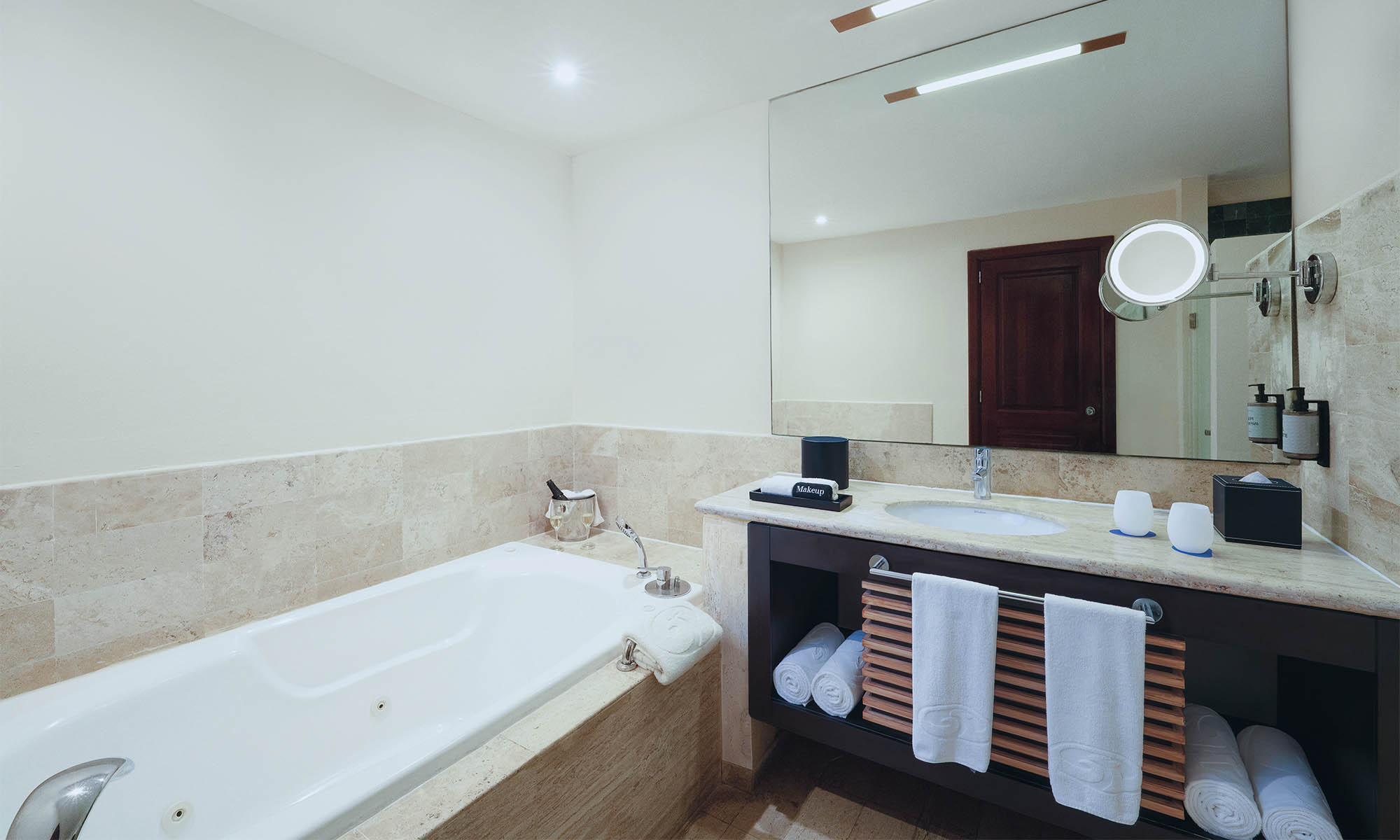 gp-white-sand-junior-suite-beachfront-3.jpg