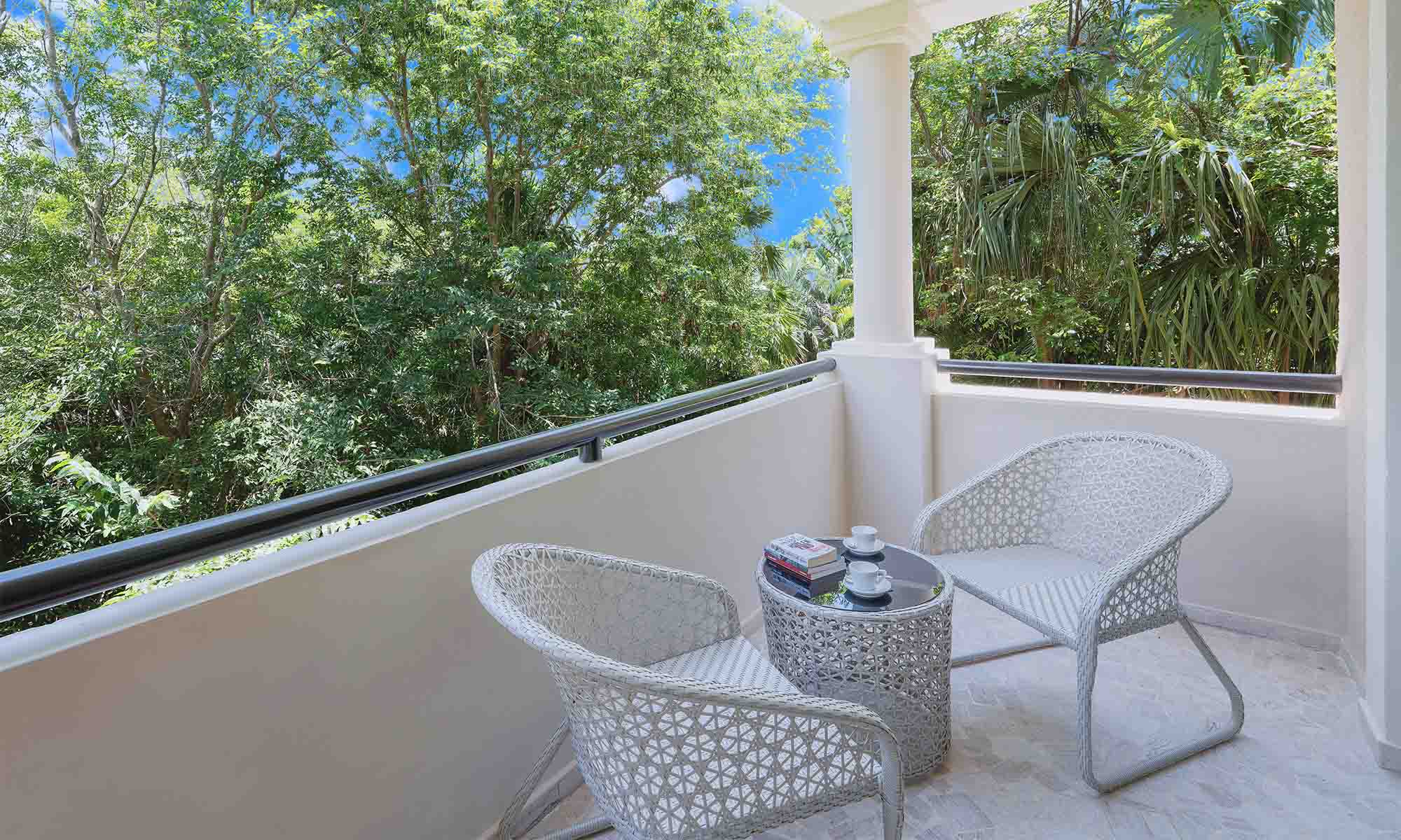gp-select-white-sand-junior-suite-garden-view-1.jpg