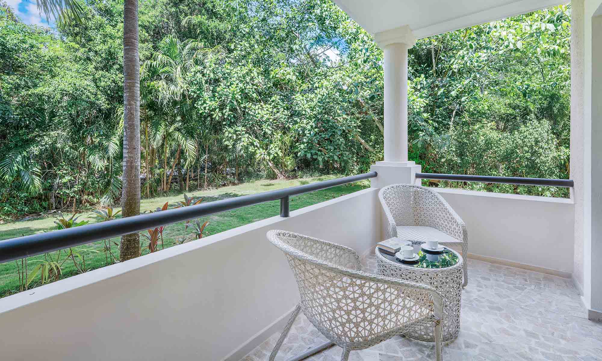 gp-white-sand-suite-garden-view-2.jpg