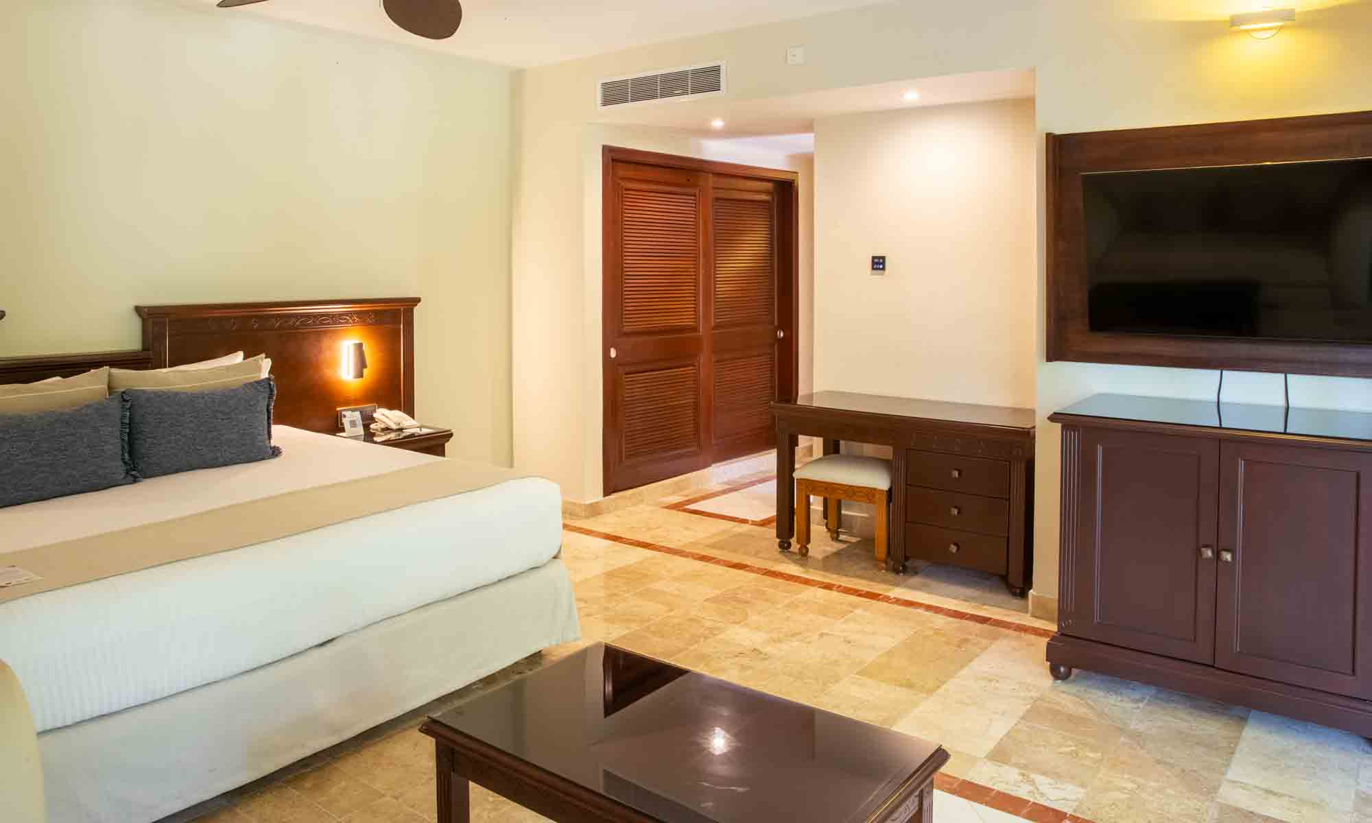 Grand Palladium Select White Sand - Romance Villa Suite Poolside