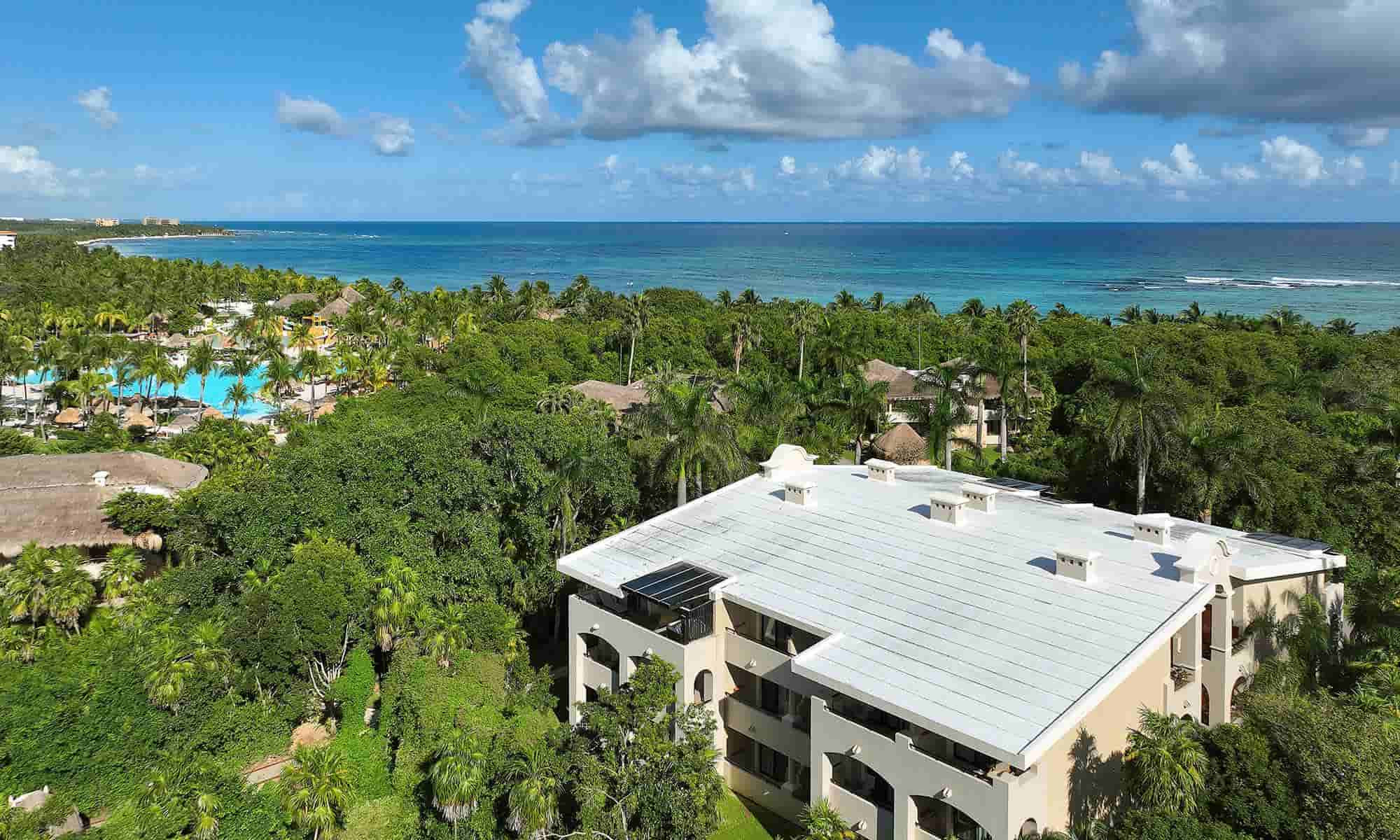 Grand Palladium White Sand Resort & Spa Ambassador Suite Poolside