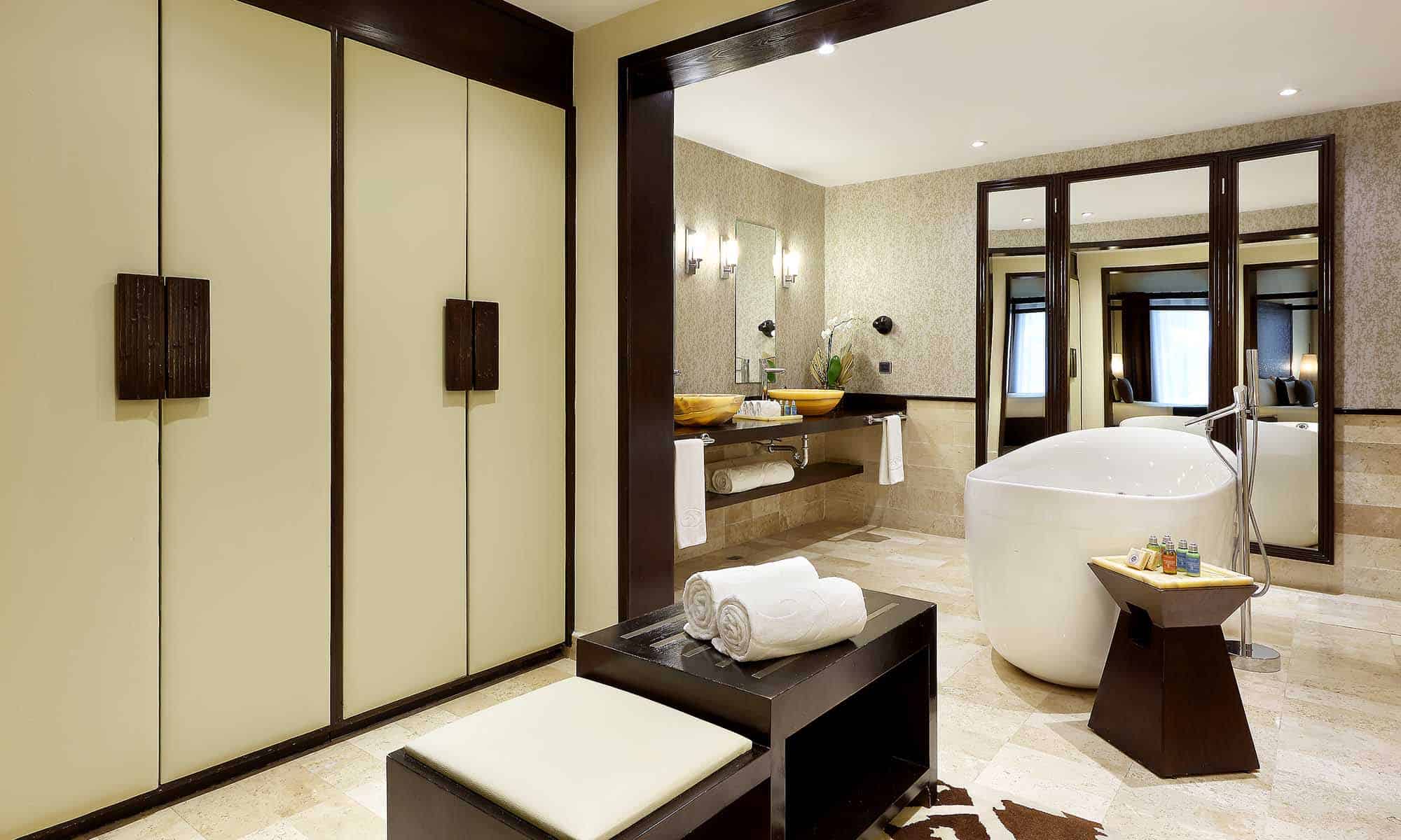 Grand Palladium White Sand Resort & Spa Ambassador Suite Poolside