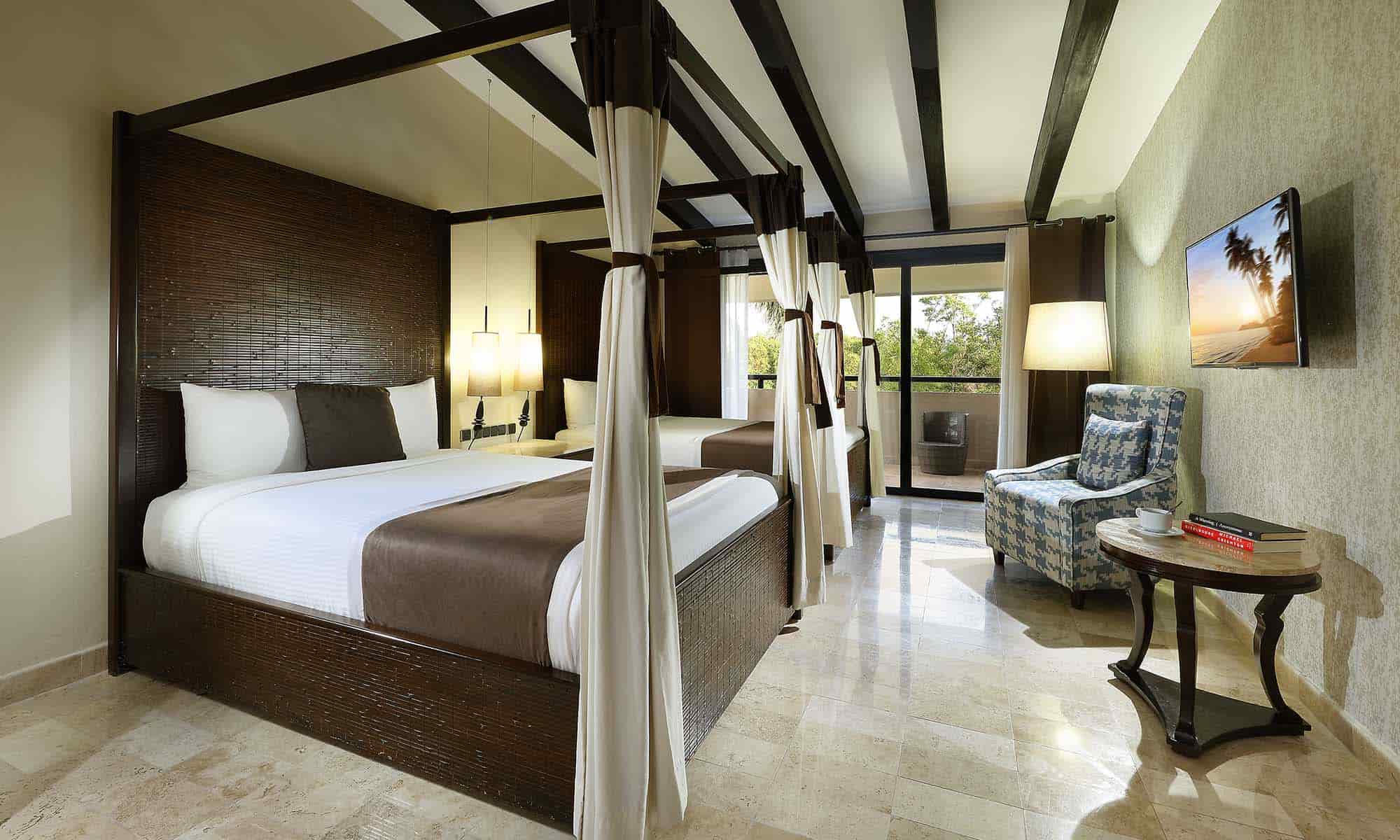 Grand Palladium White Sand Resort & Spa Ambassador Suite Poolside