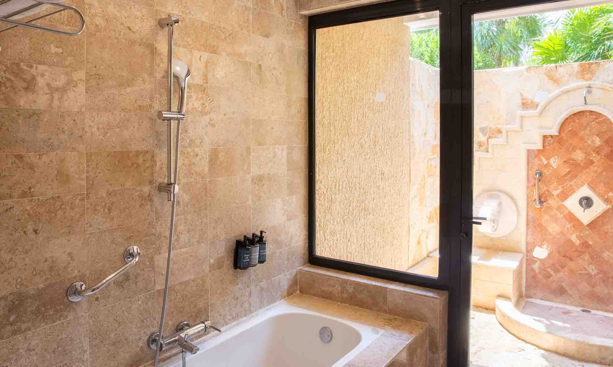 Grand Palladium Select White Sand - Romance Villa Suite Poolside