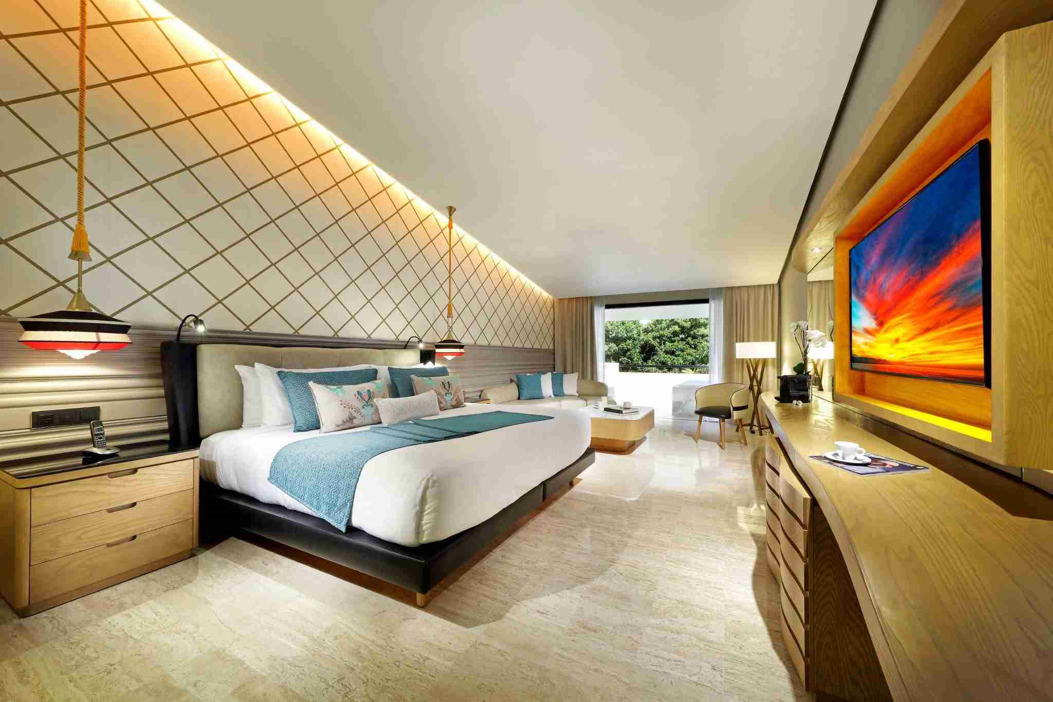 TRS Yucatan Hotel Junior Suite Jacuzzi Terrace Poolside