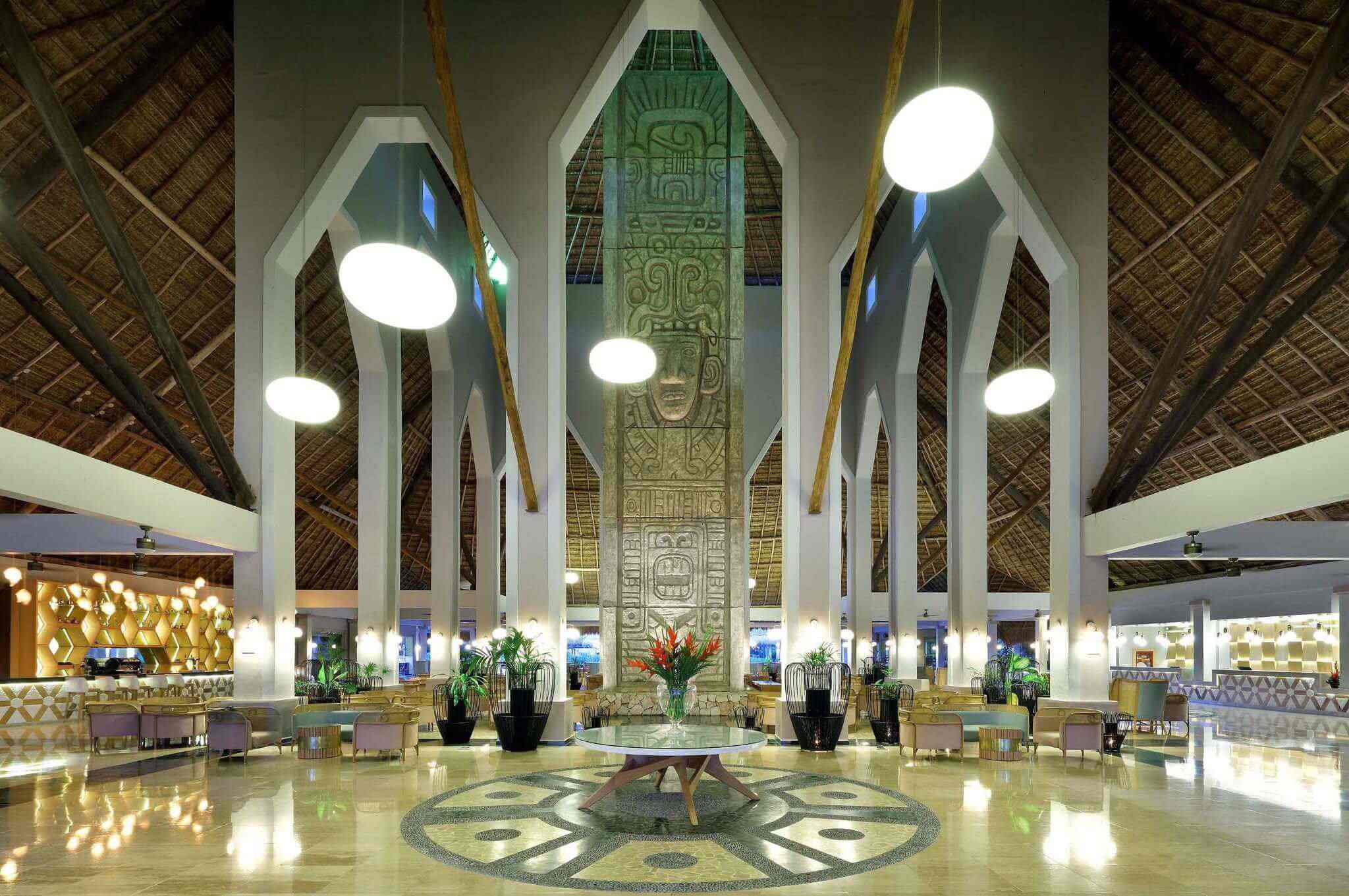Grand Palladium White Sand Resort & Spa Lobby