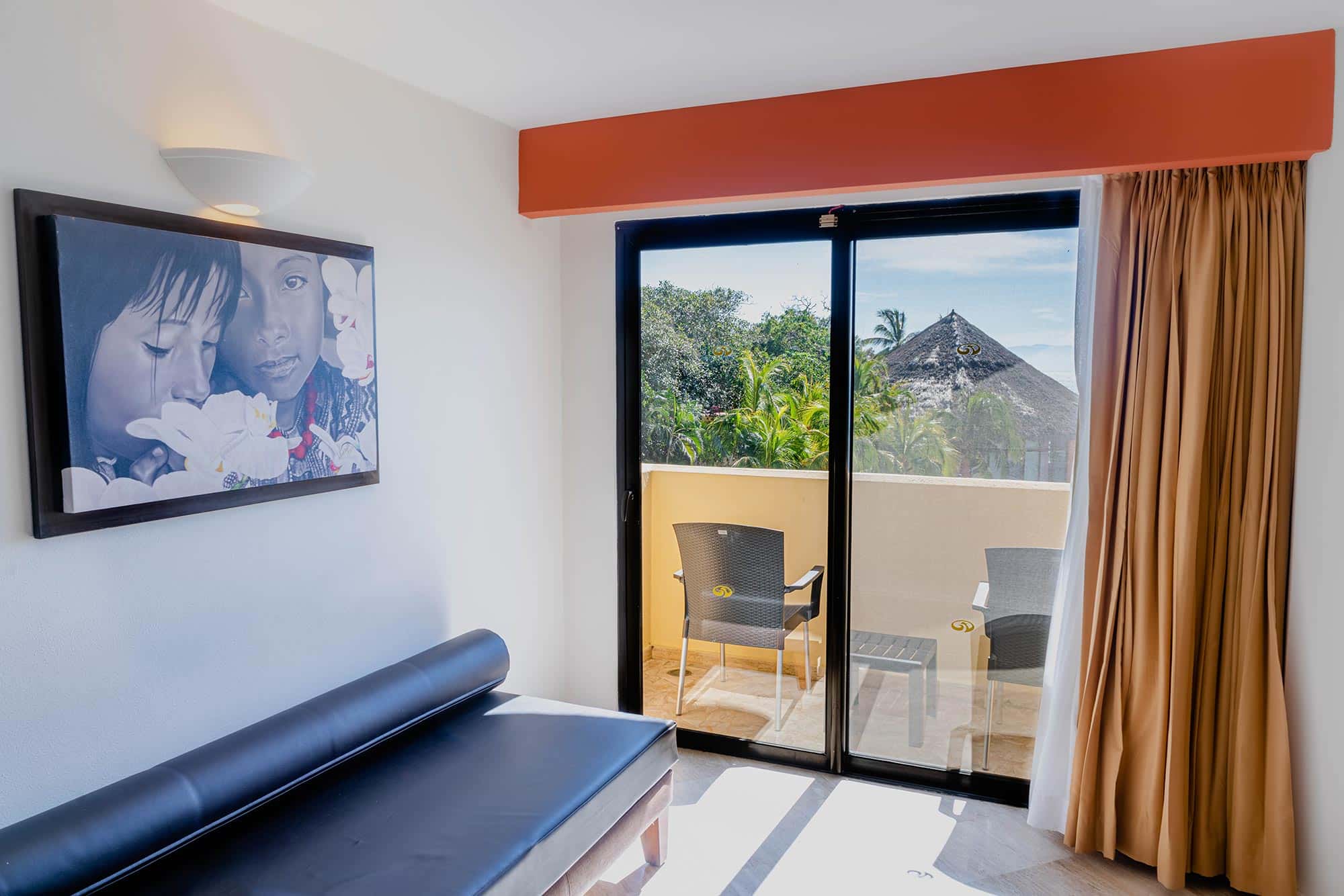 grand-palladium-vallarta-resort-spa-connecting-suite-5