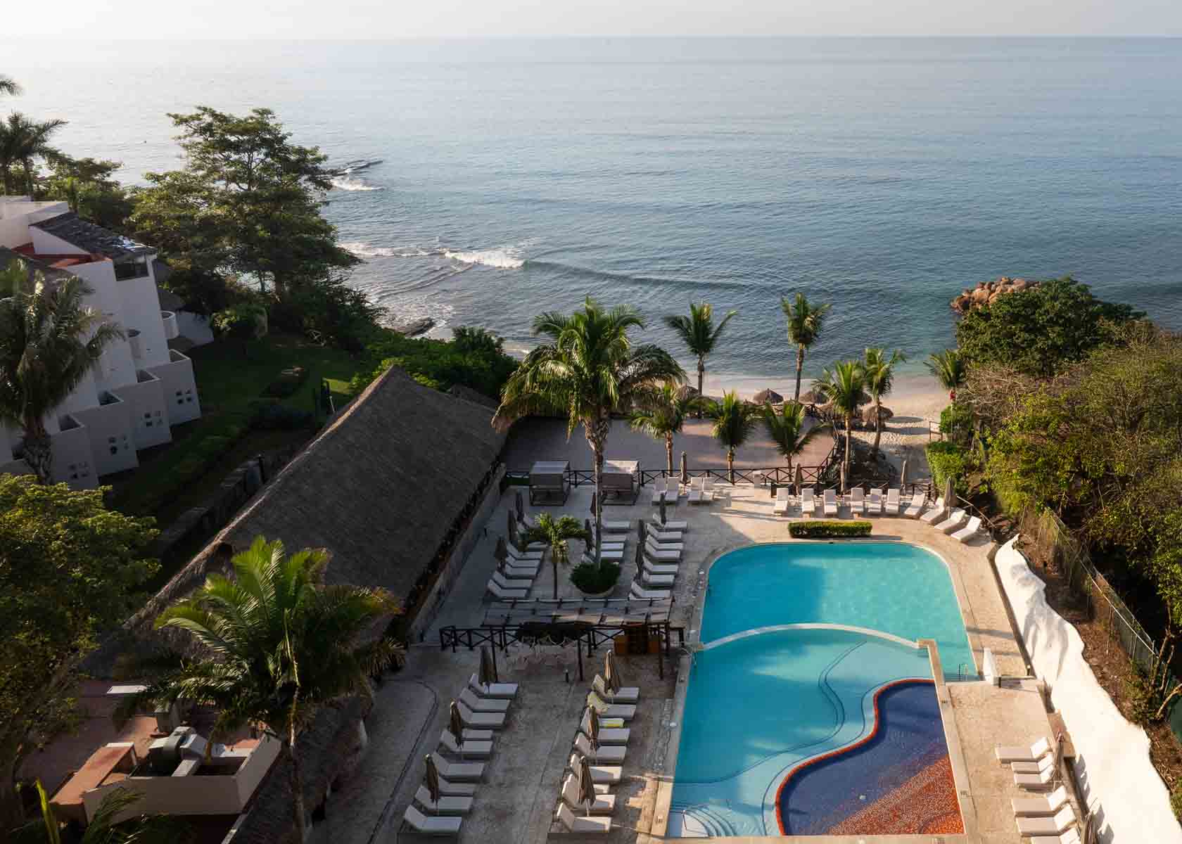 family-selection-grand-palladium-vallarta-piscina-principal-19.jpg