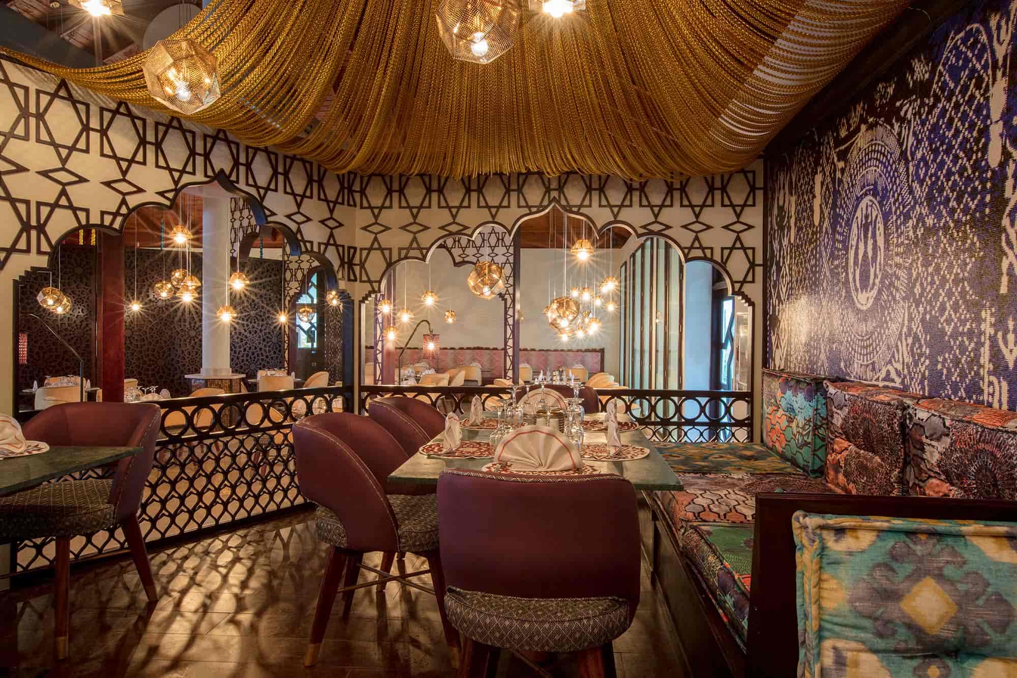 Grand Palladium Punta Cana Resort Spa_Comedor interior del restaurante a la carta hindú Bhogali