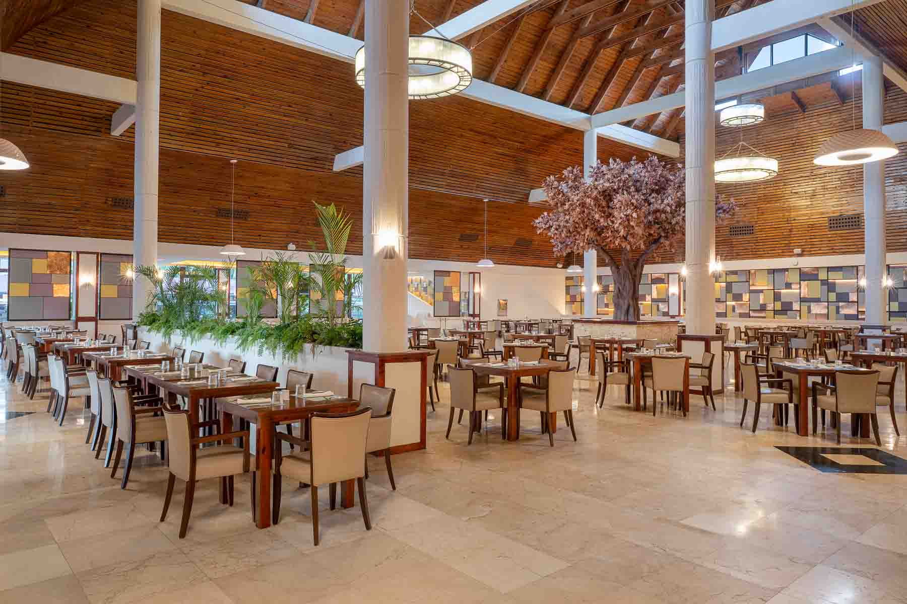 Grand Palladium Punta Cana Resort Spa Restaurante show cooking La Catedral