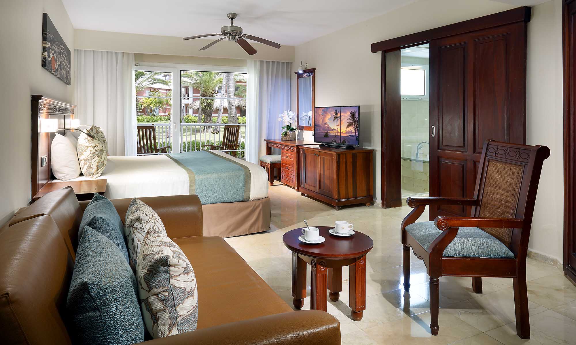 GP-BAVARO-SUITES-CONNECTING SUITE-1261-1262_MG_3086