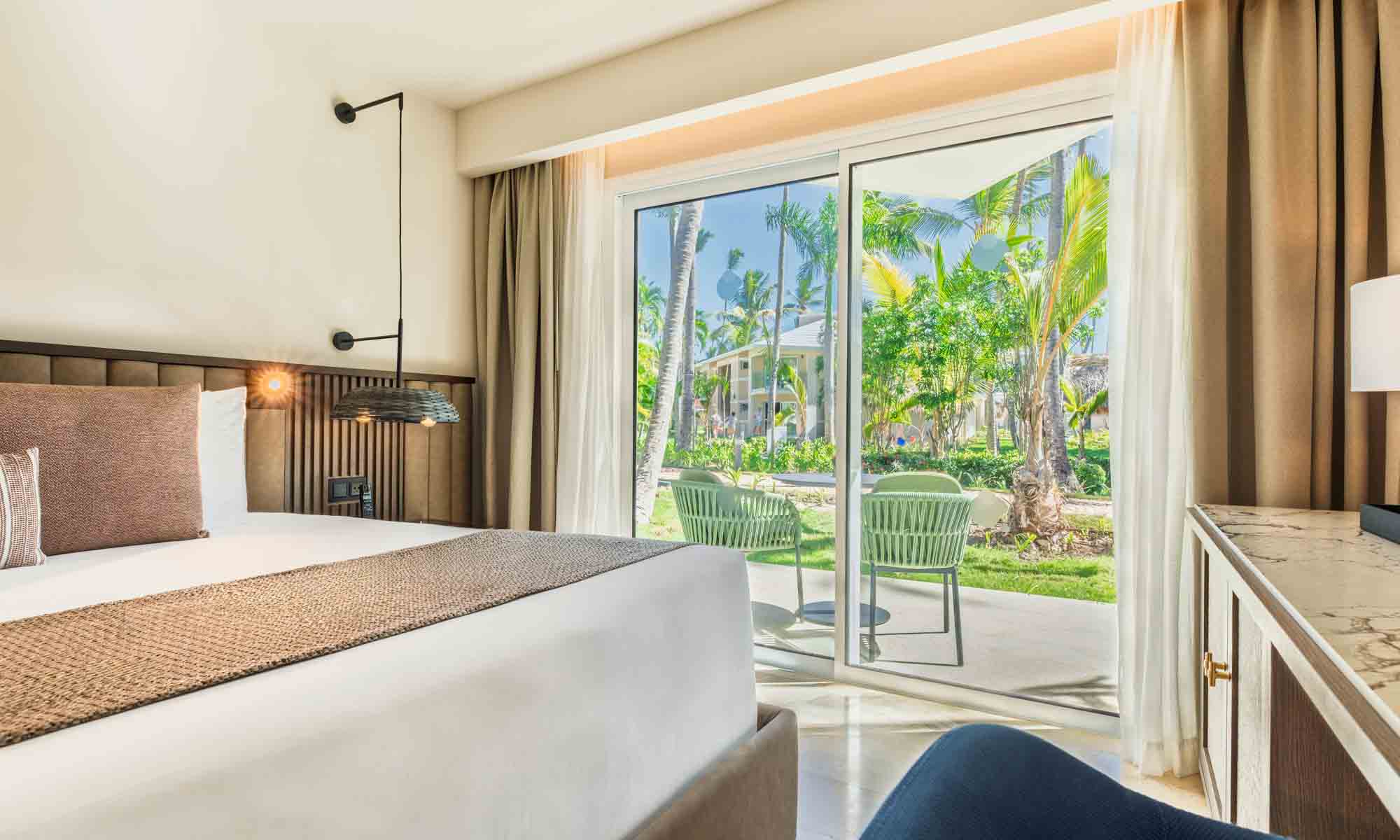 grand-palladium-select-bavaro-junior-suite-garden-view_2.jpg