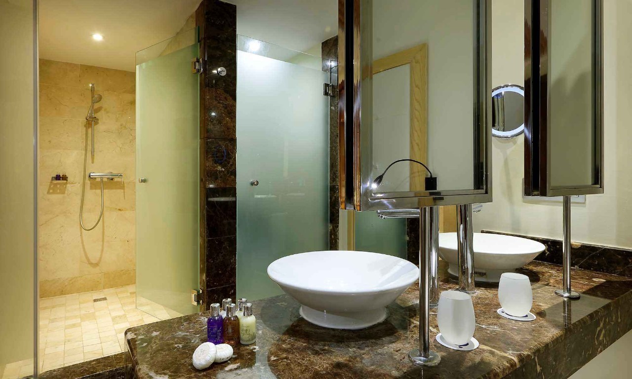 Grand Palladium Palace Resort Spa Junior Suite Beach Side Ocean View