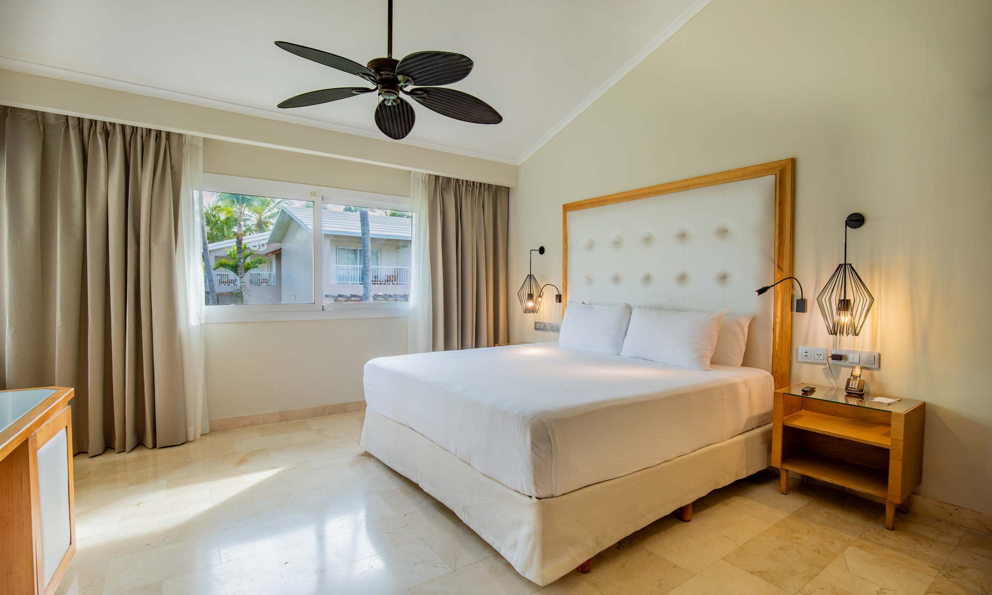 grand palladium connecting suite