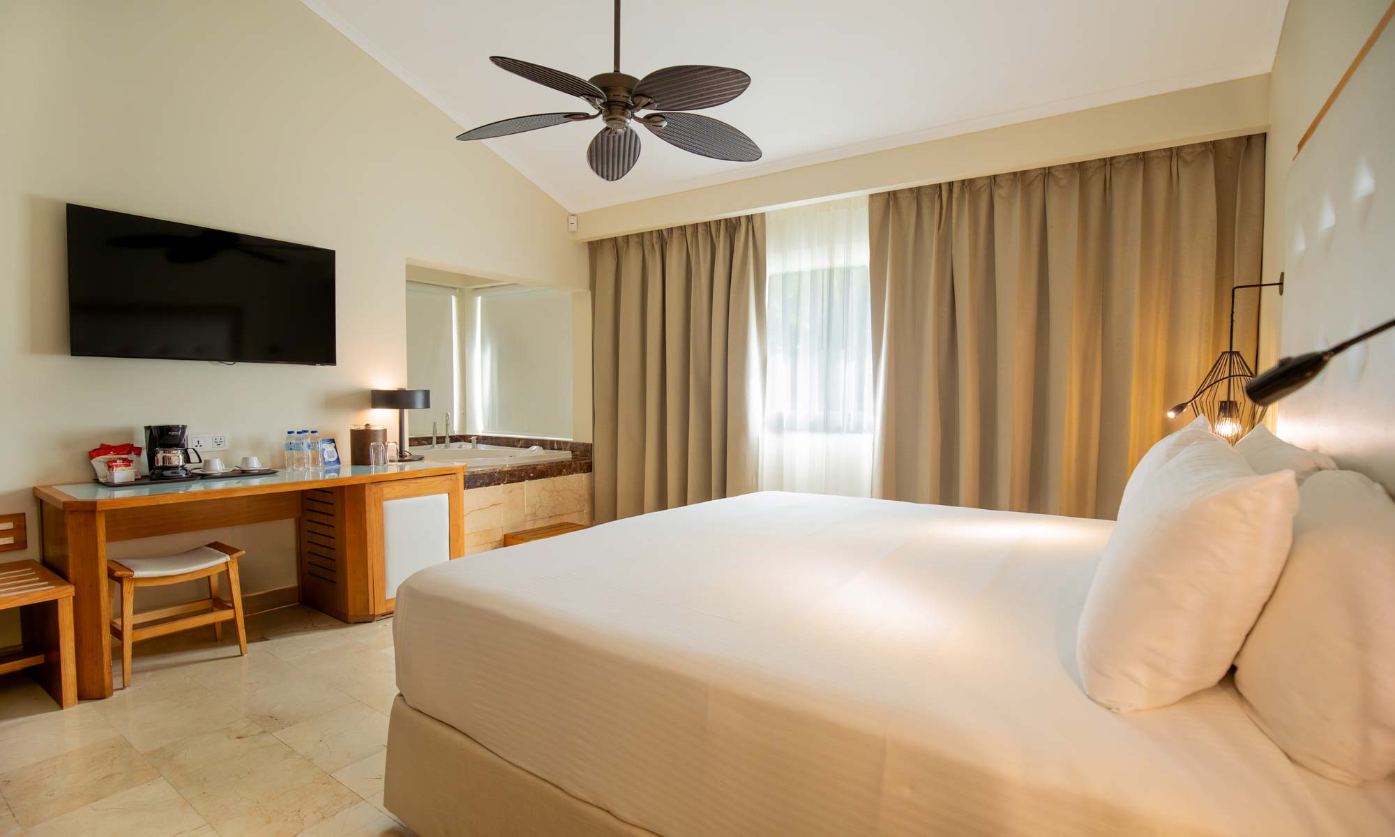 grand palladium connecting suite