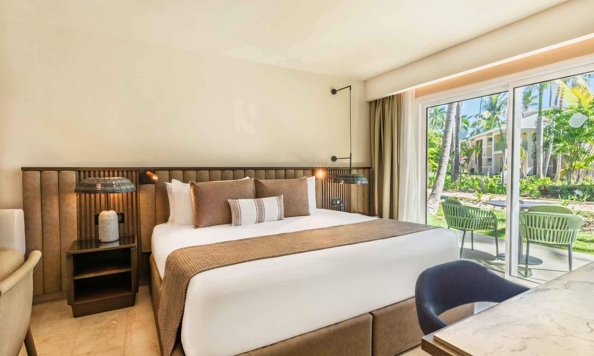 Connecting Suite