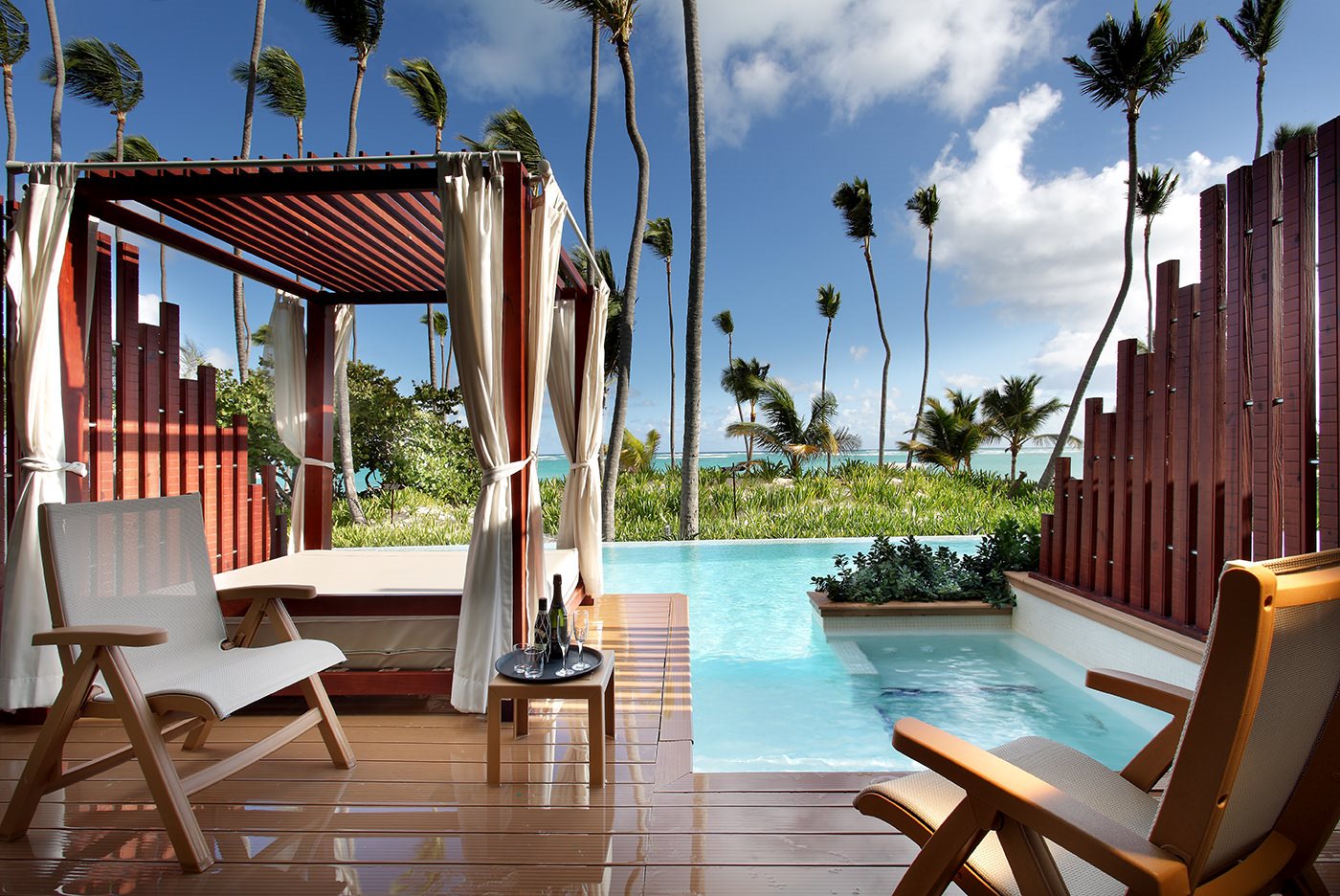 Grand Palladium Select Bavaro Junior Suite Swim Up