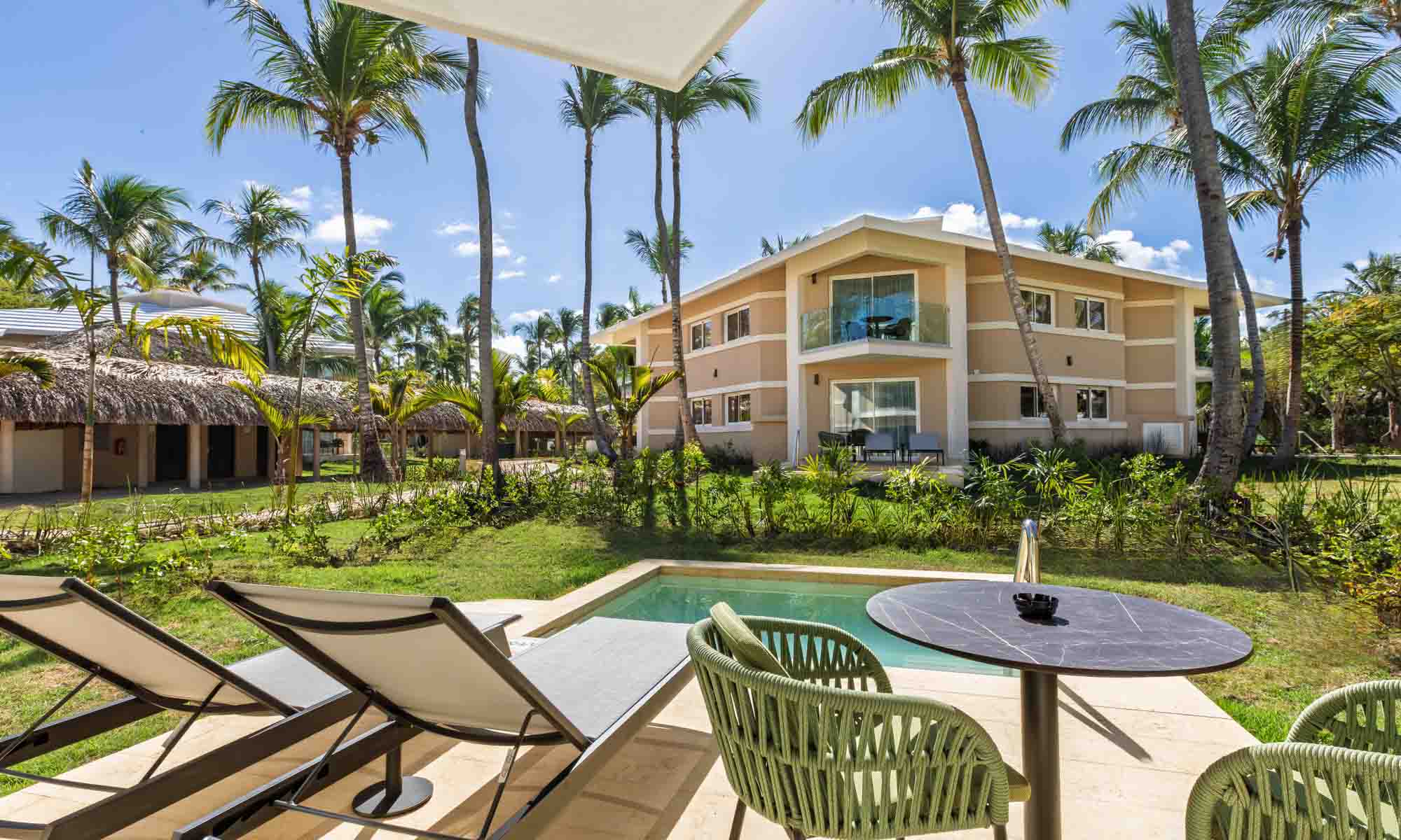 gps bavaro master suite private pool