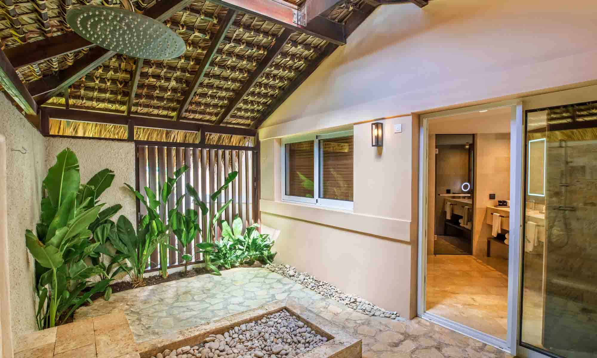 gps bavaro master suite private pool