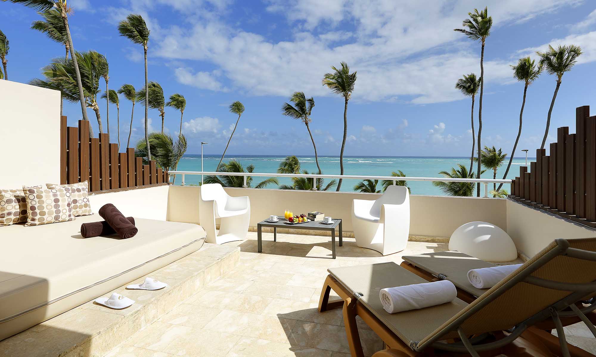 Grand Palladium Bavaro Suites Resort Spa Rooftop jacuzzi terrace junior suite