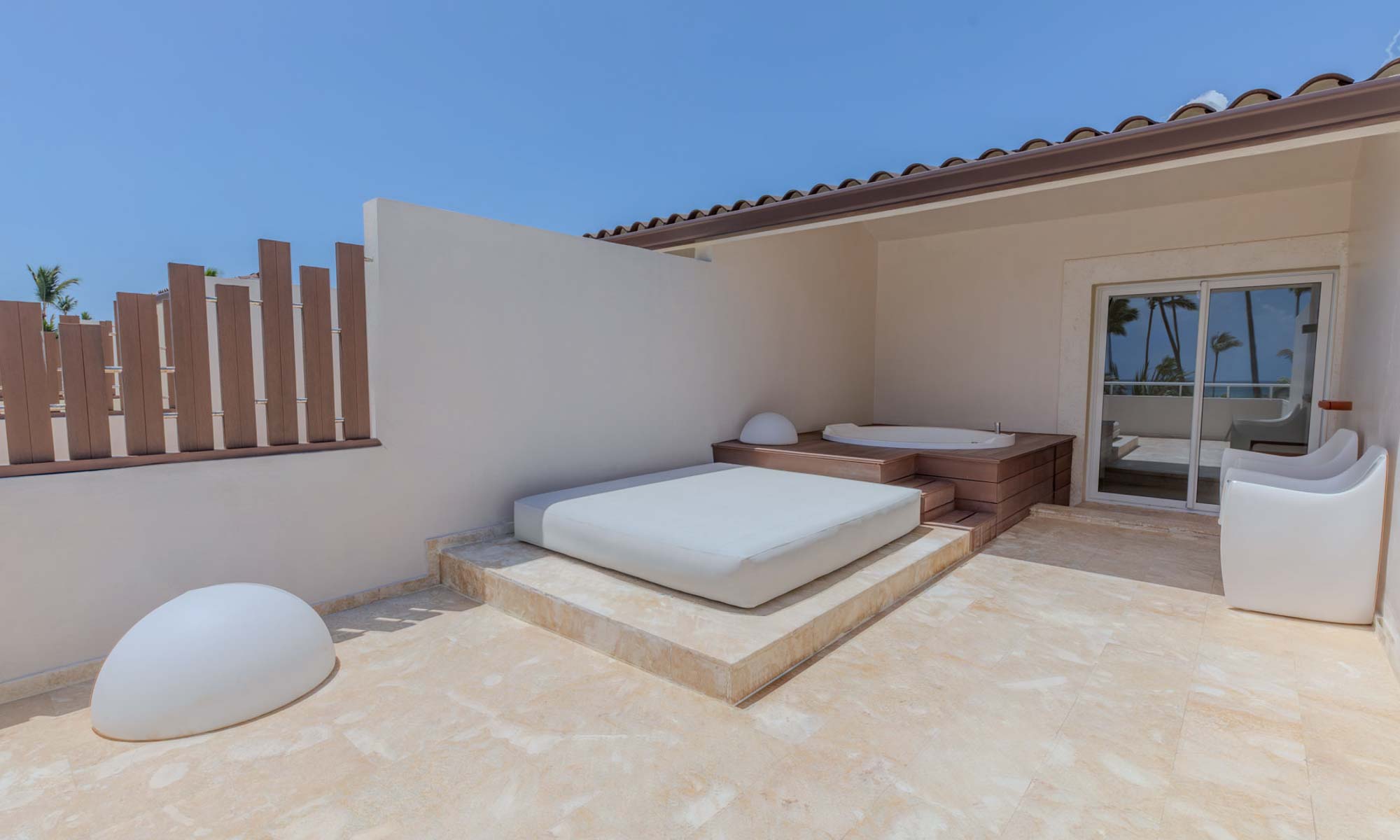 gps  bavaro rooftop jacuzzi terrace