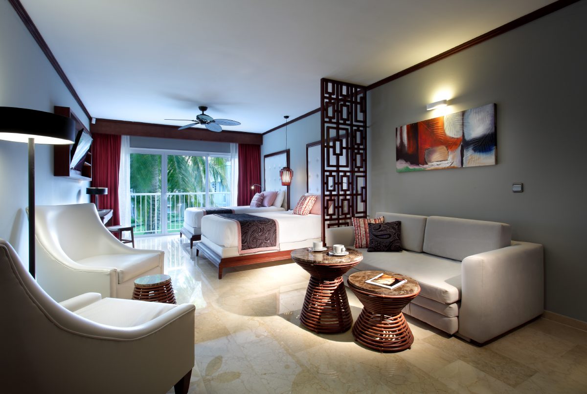Grand Palladium Bavaro Suites Resort Spa Rooftop jacuzzi terrace junior suite