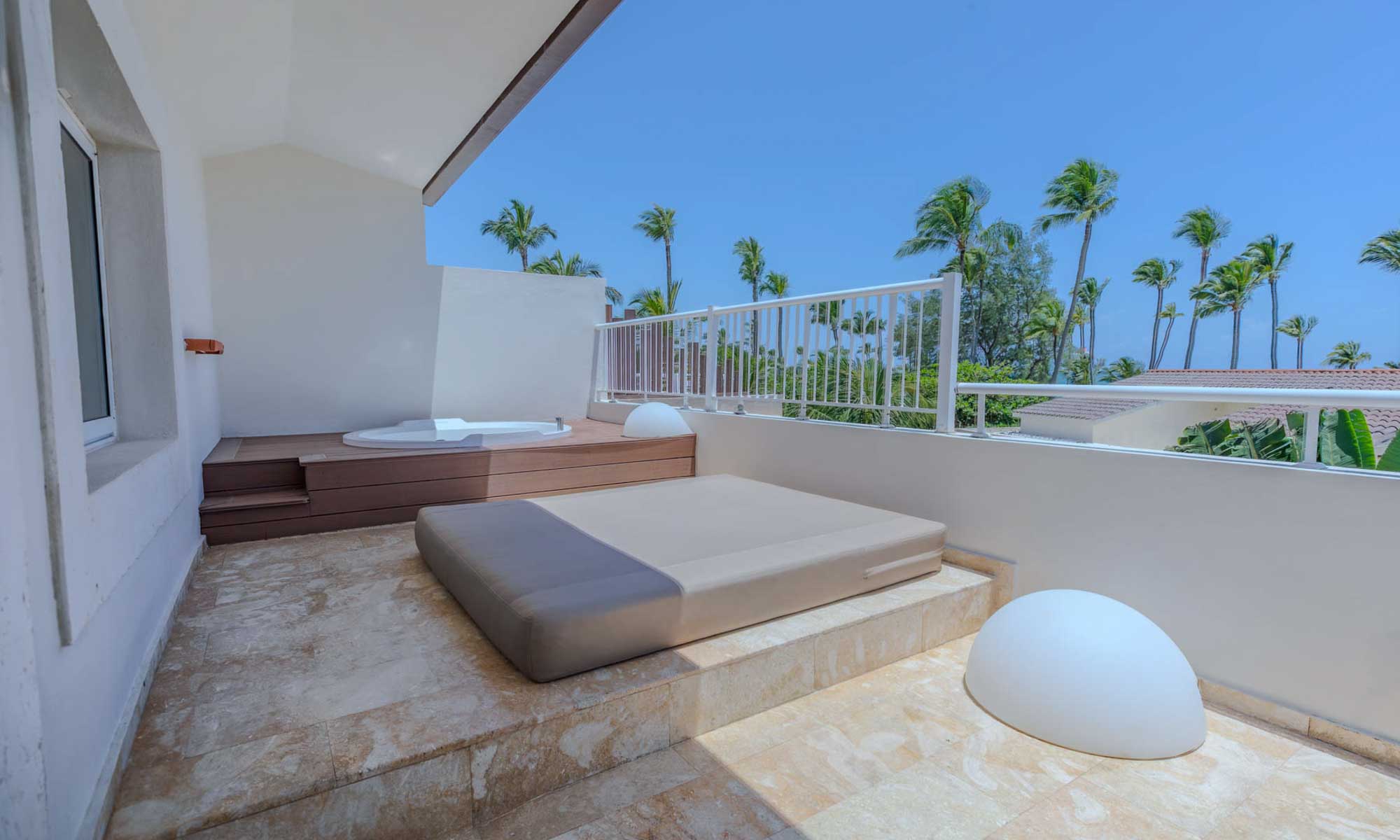 gps bavaro rooftop jacuzzi terrace suite