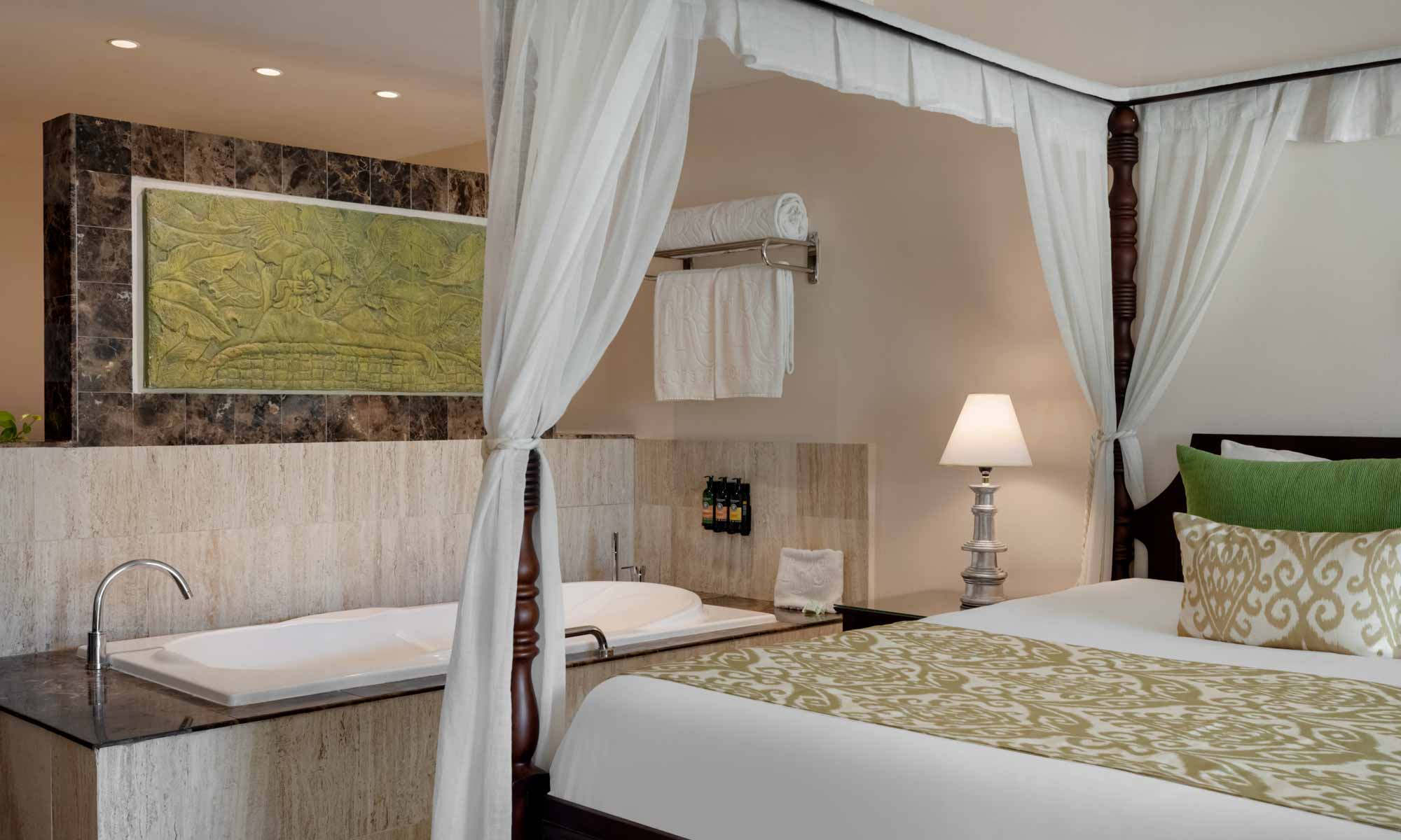 TRS Turquesa Hotel Junior Suite Garden / Pool View