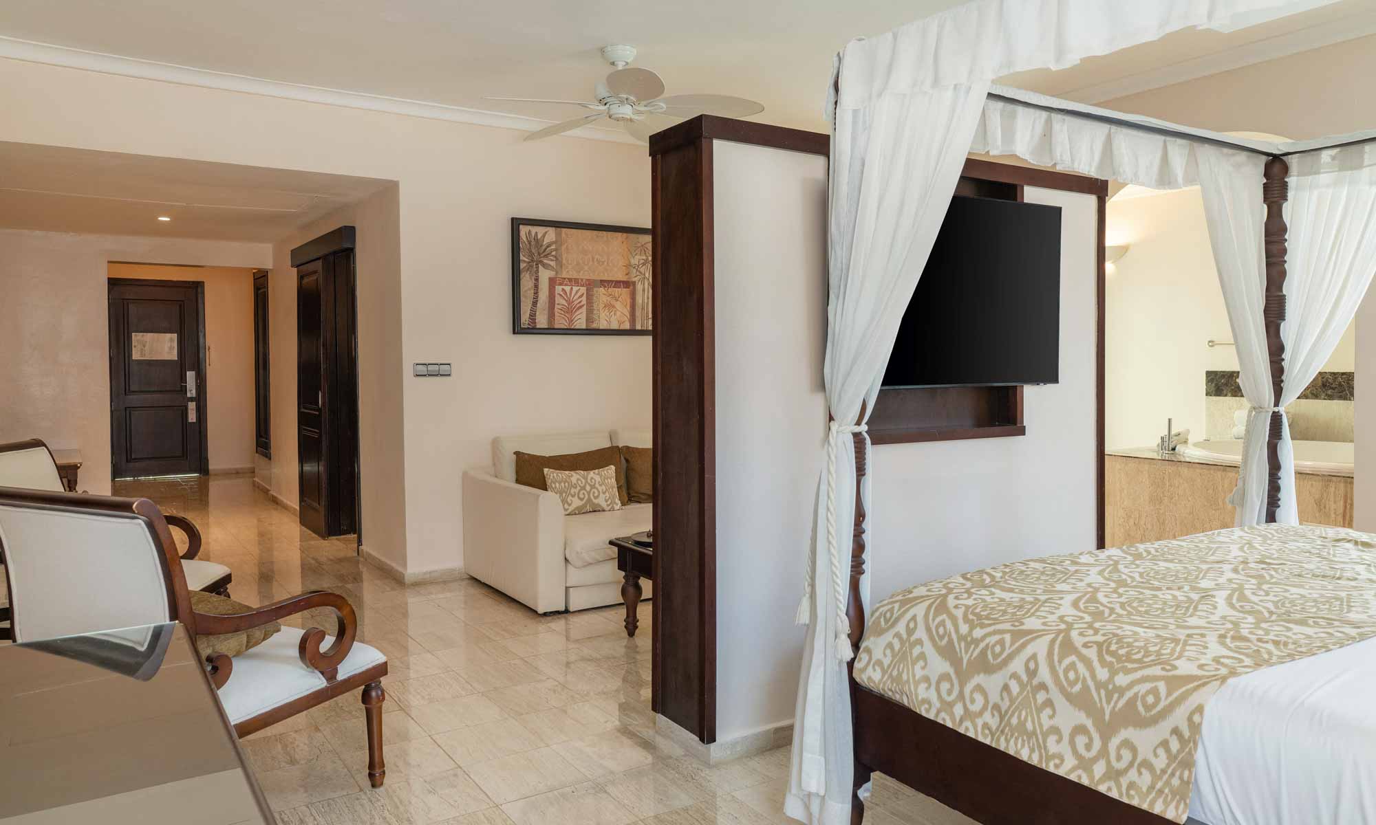 TRS Turquesa Hotel Romance Suite Swim Up