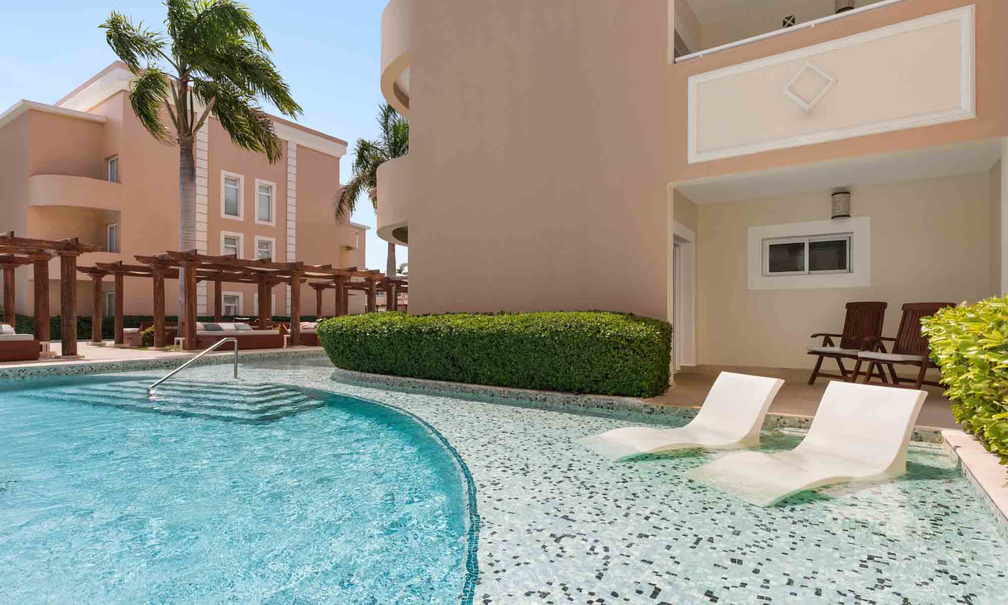 TRS Turquesa Hotel Romance Suite Swim Up