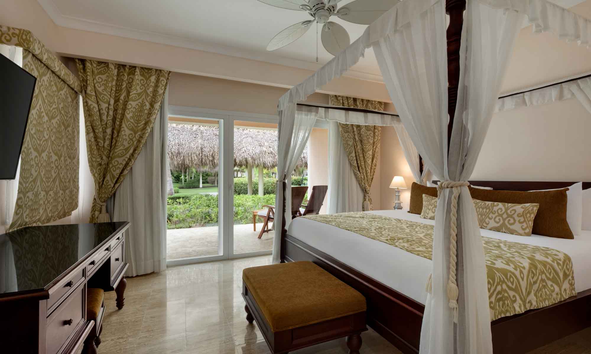 TRS Turquesa Hotel Villa Suite Swim Up