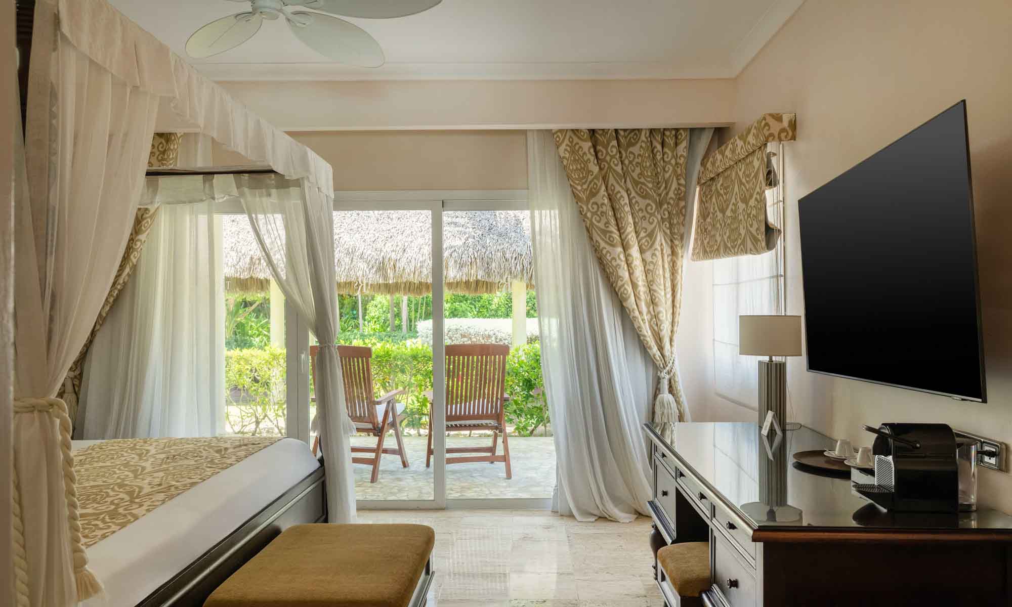 TRS Turquesa Hotel Villa Suite Swim Up