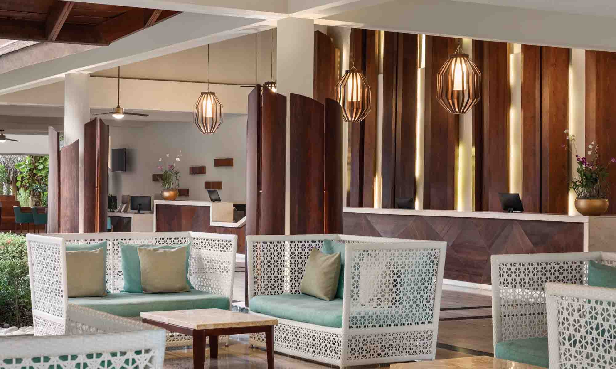 Grand Palladium Palace Resort Spa lobby
