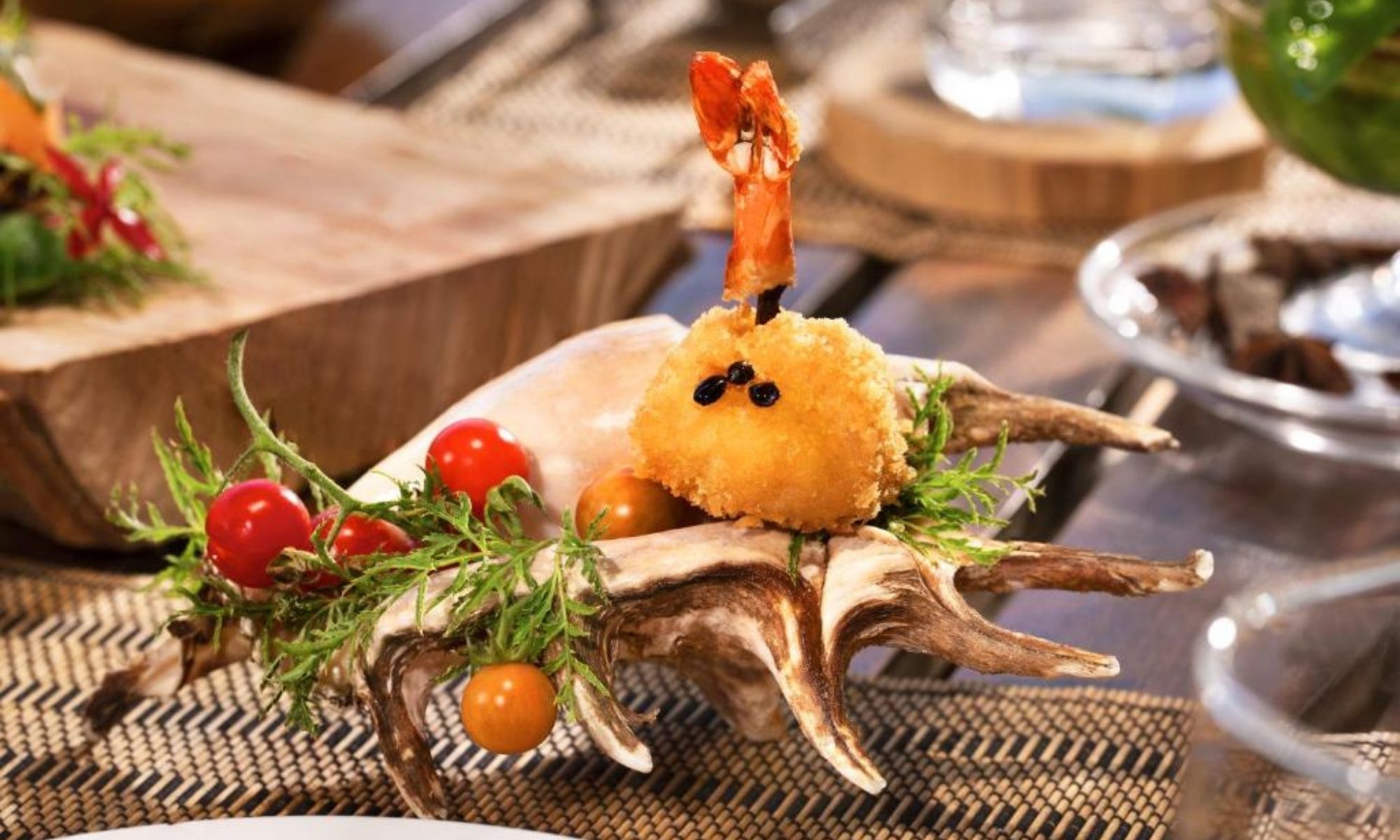 L’Alya Ninh Van Bay The Pillars Restaurant