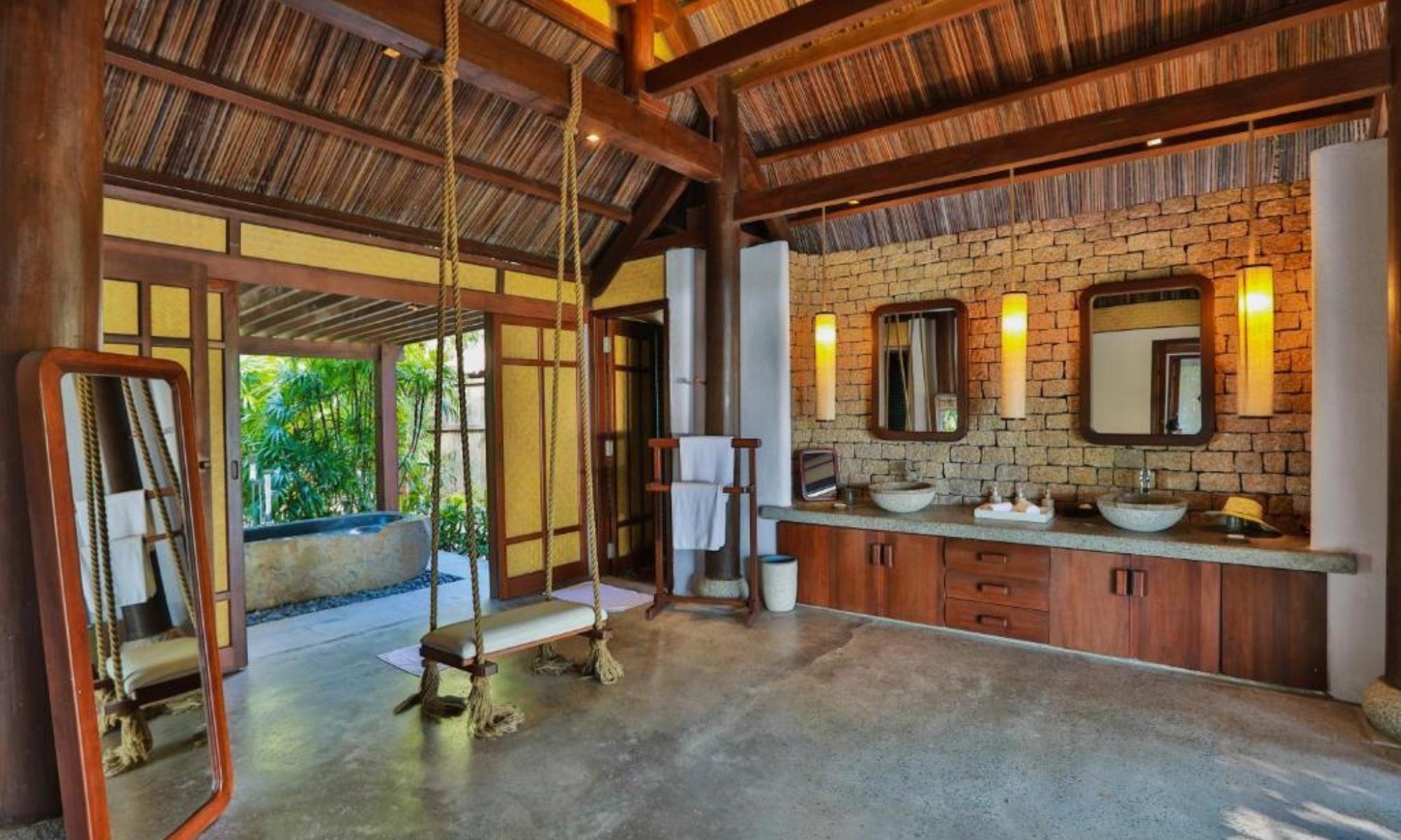 L’Alya Ninh Van Bay Grand Lagoon Pool Villa