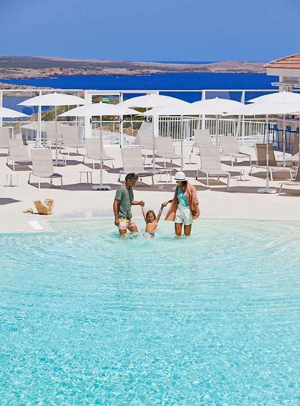 menorca-posible-recambio-experiencia-piscina