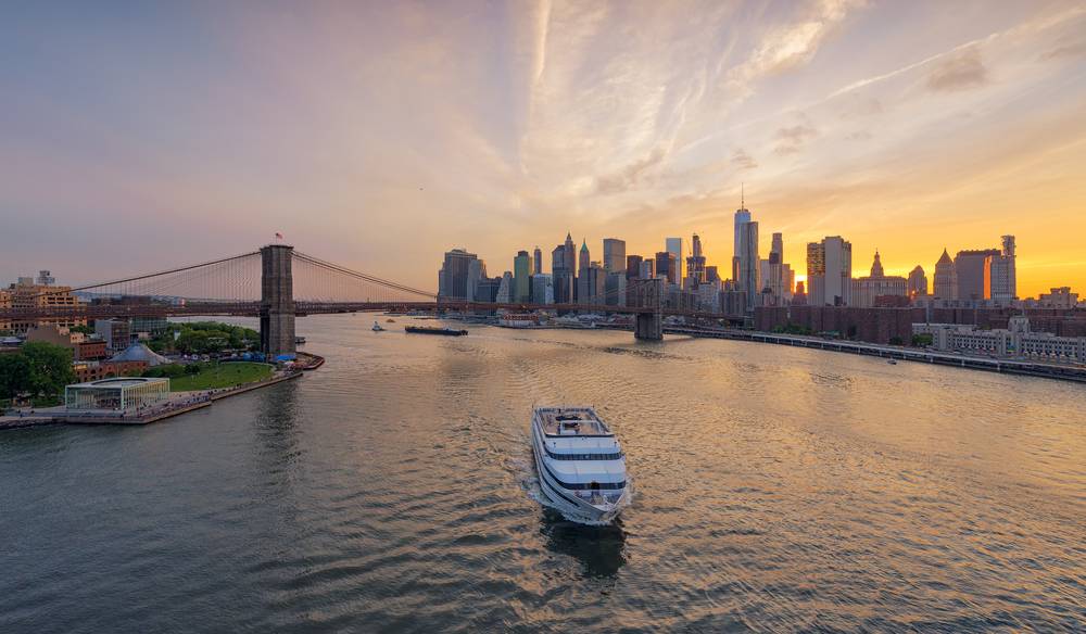 nuit new-yorkaise sur une croisière 
