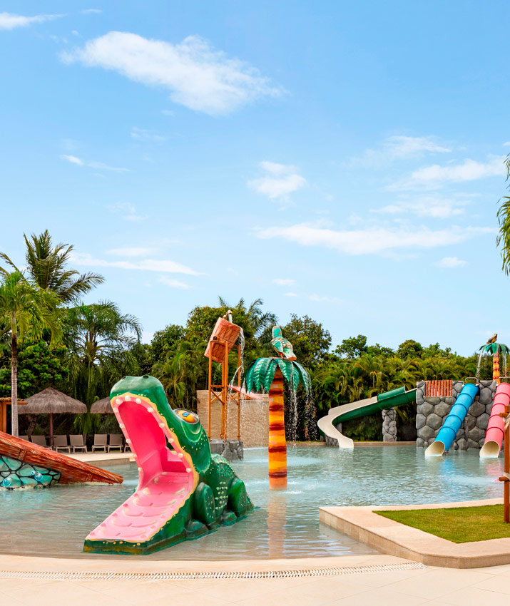 Family Selection at Grand Palladium Imbassai