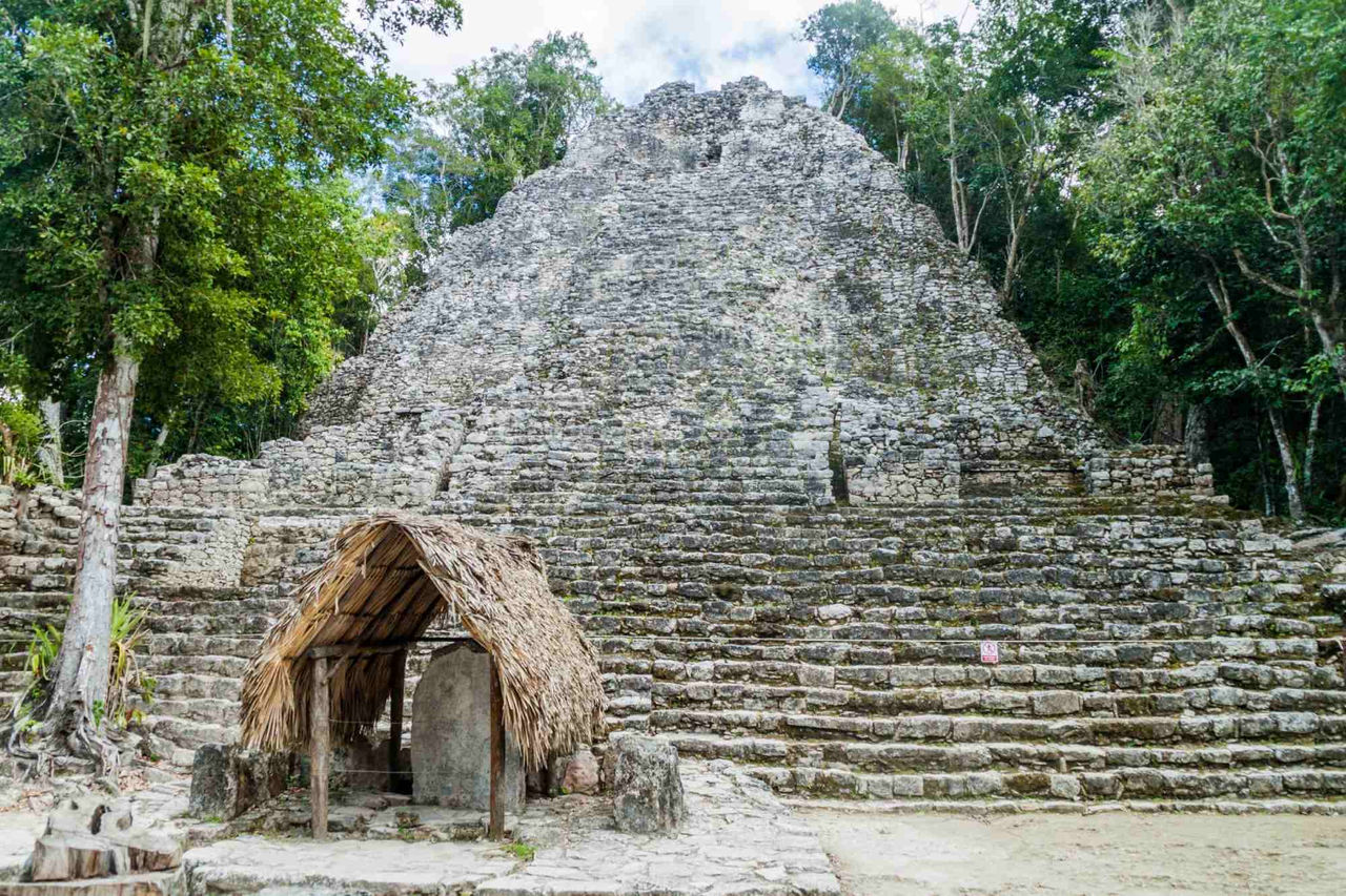 templo-iglesia-ruinas-de-coba-mexico