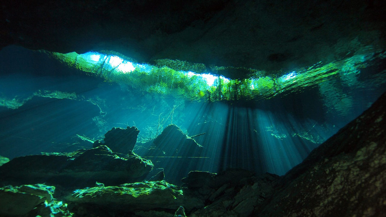 chac-mool-top-mejor-cenotes-riviera-maya